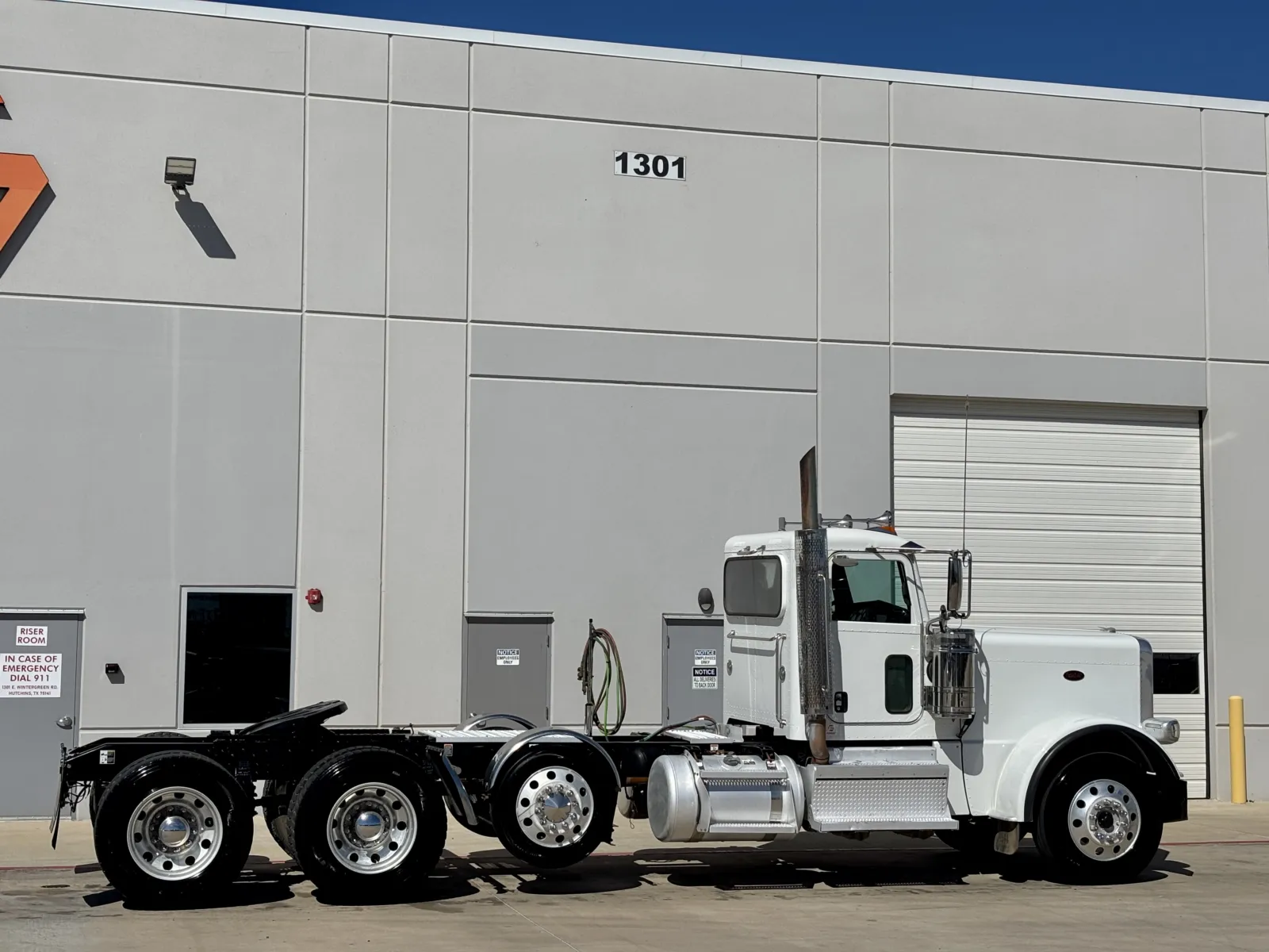 2020 Peterbilt 389 — photo 5
