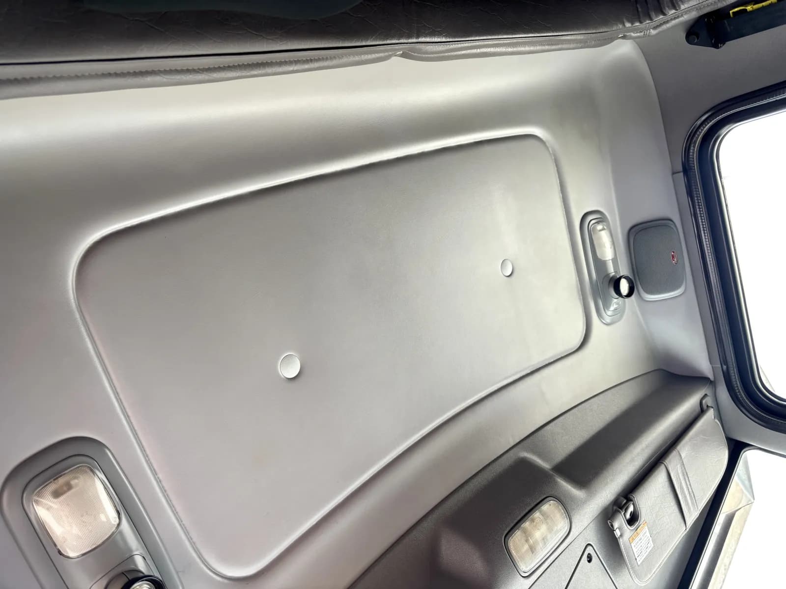 2020 Peterbilt 389 — photo 21