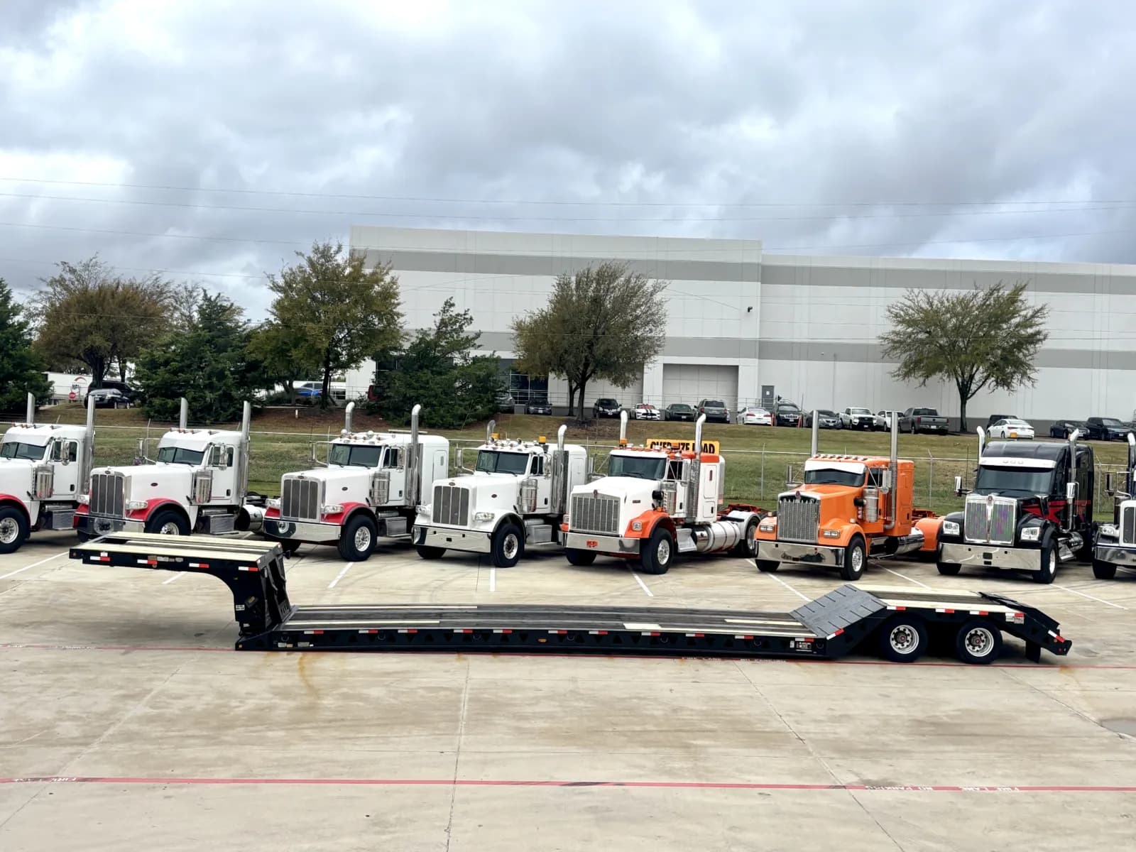 2011 Trail King — photo 2