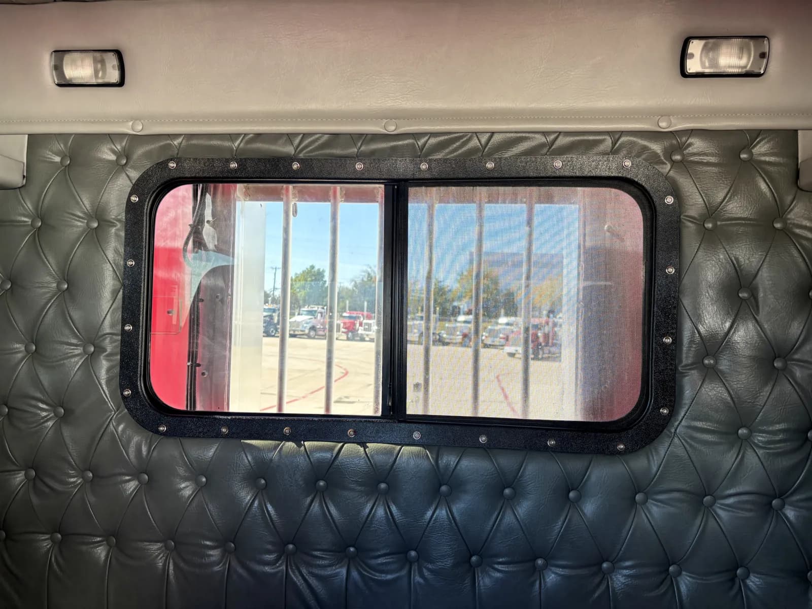 2019 Western Star 4900 — photo 23