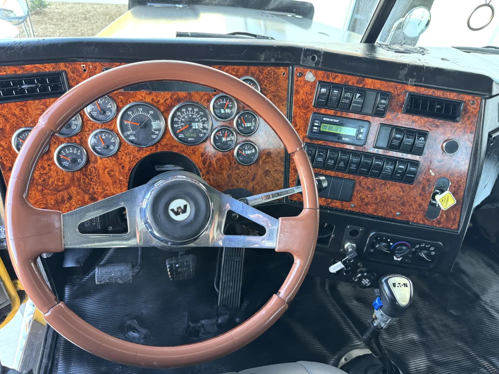 2007 Western Star 4900 — photo 16