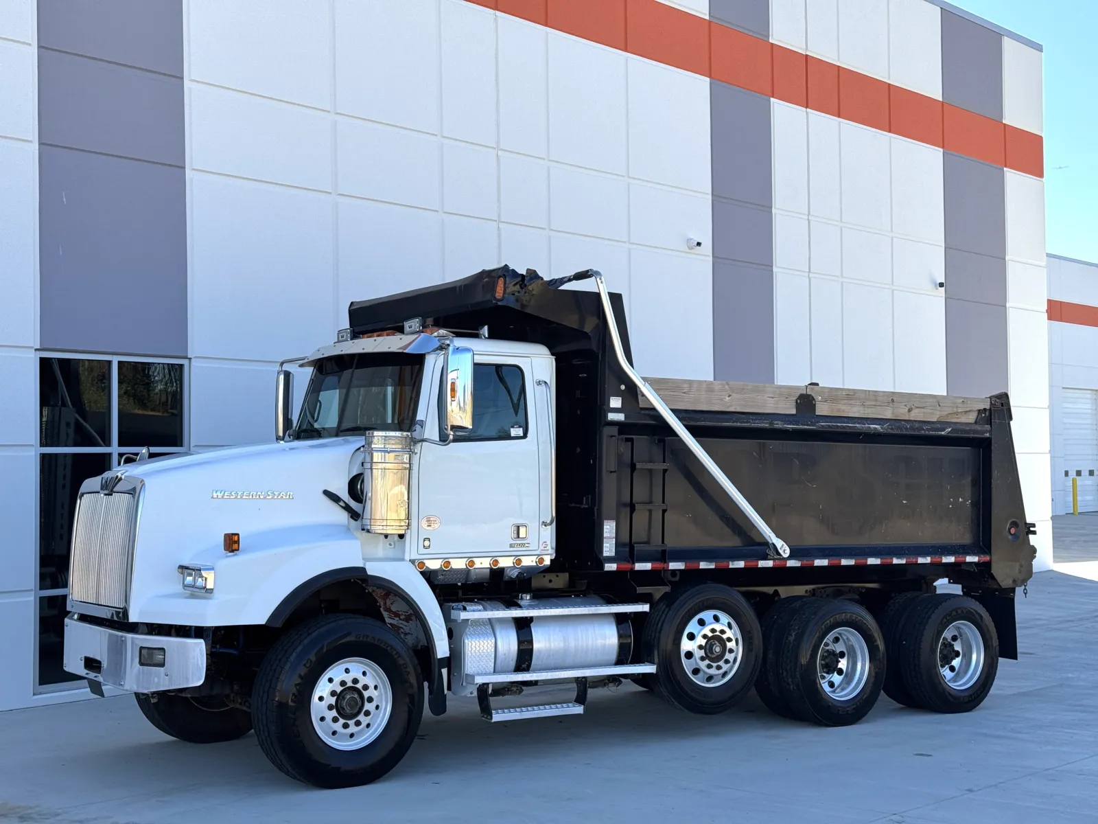 2018 Western Star 4900 — photo 3