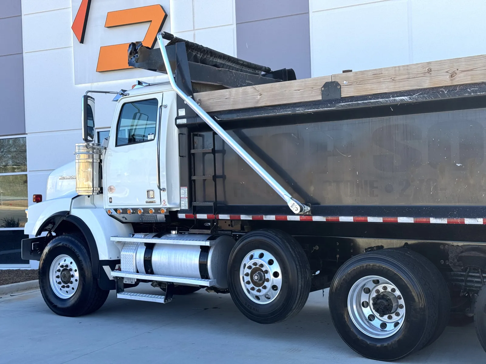 2018 Western Star 4900 — photo 9