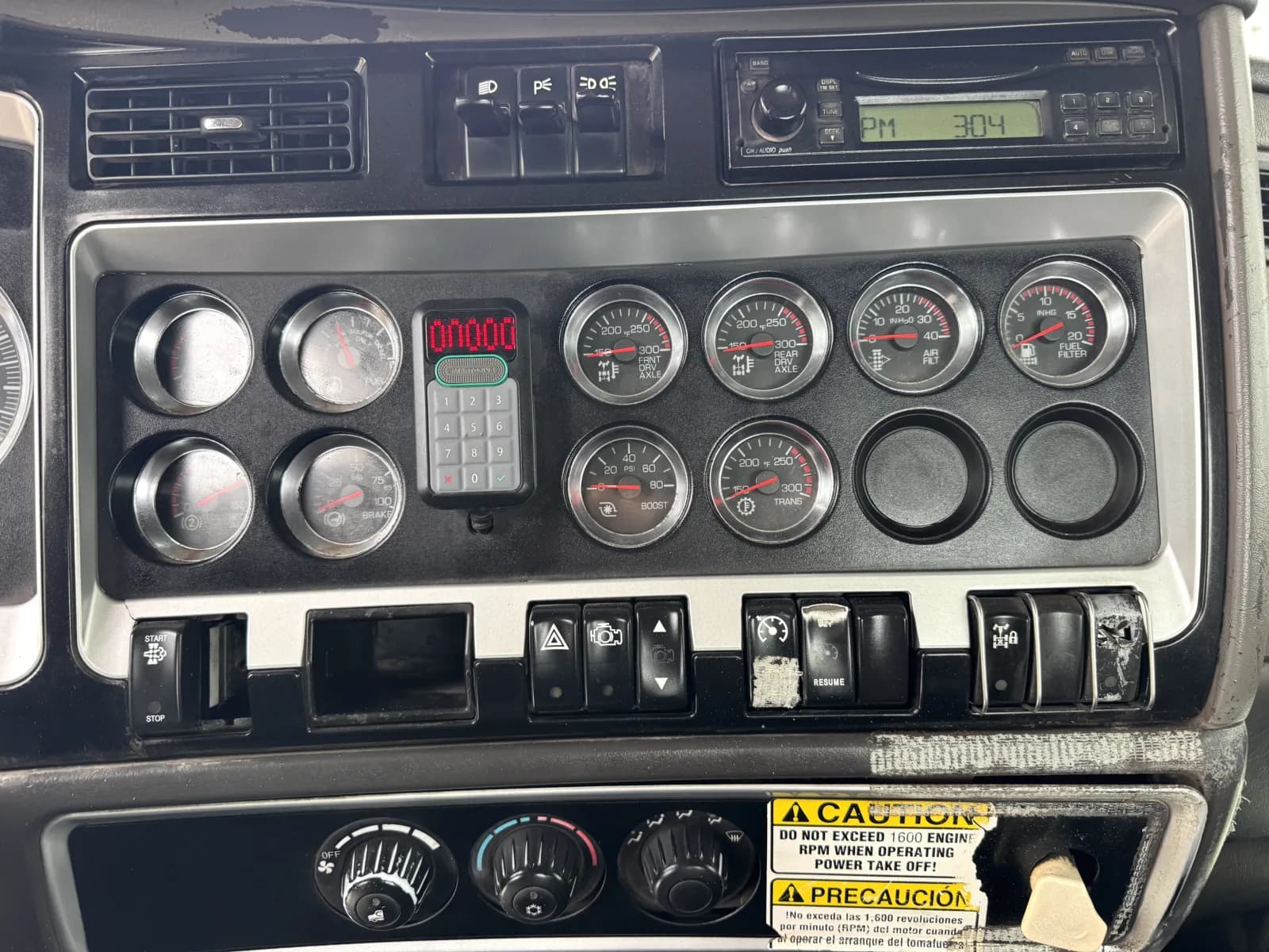2008 Kenworth T800 — photo 16
