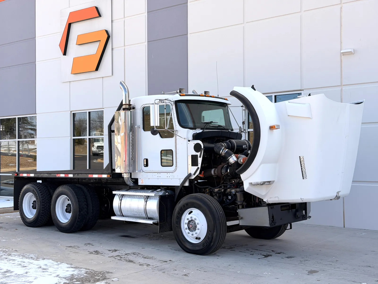 2004 Kenworth T800 — photo 9