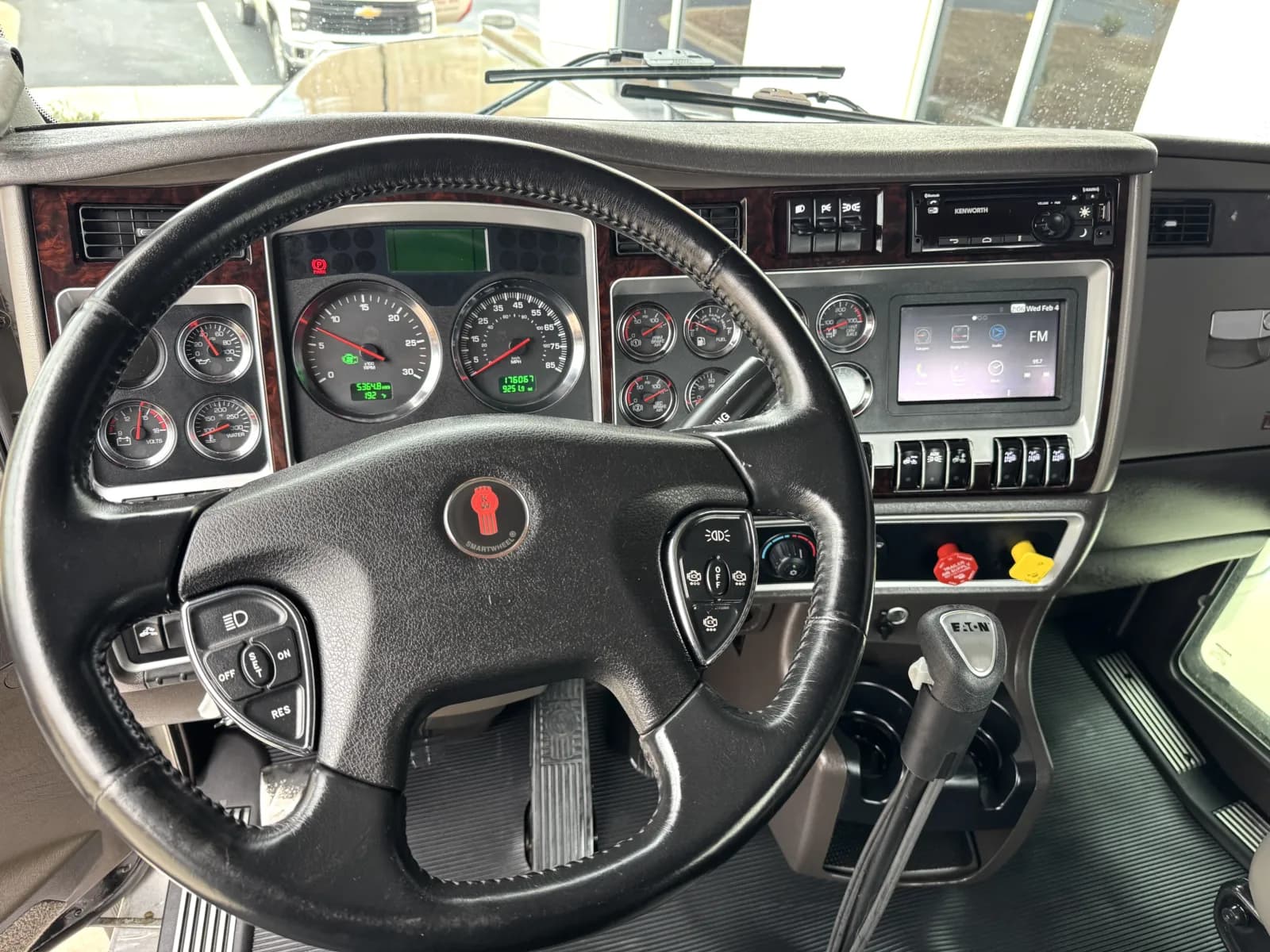 2023 Kenworth W900 — photo 16