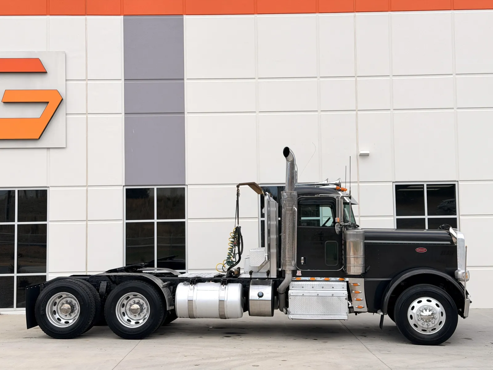 2012 Peterbilt 389 — photo 3