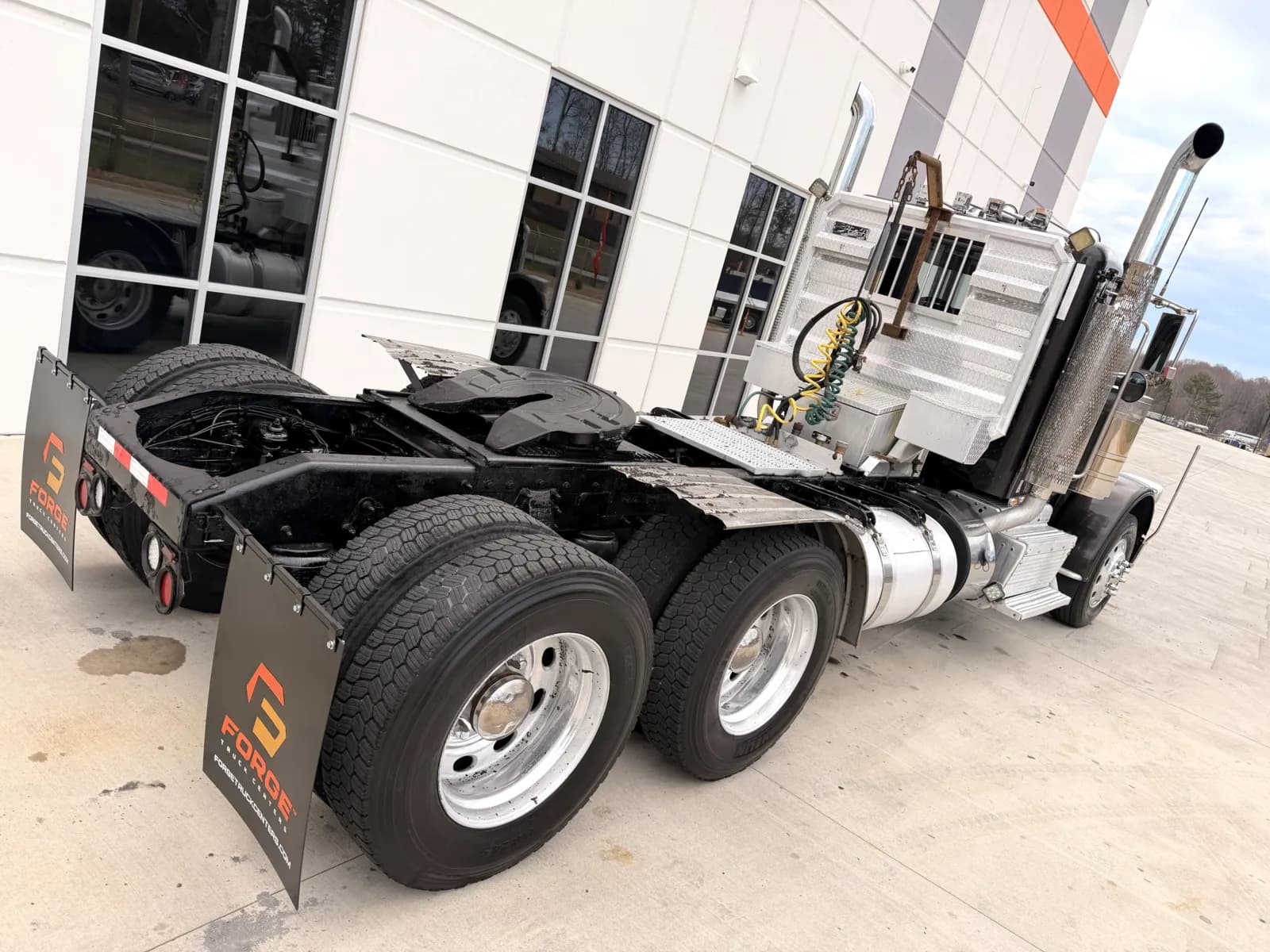 2012 Peterbilt 389 — photo 11