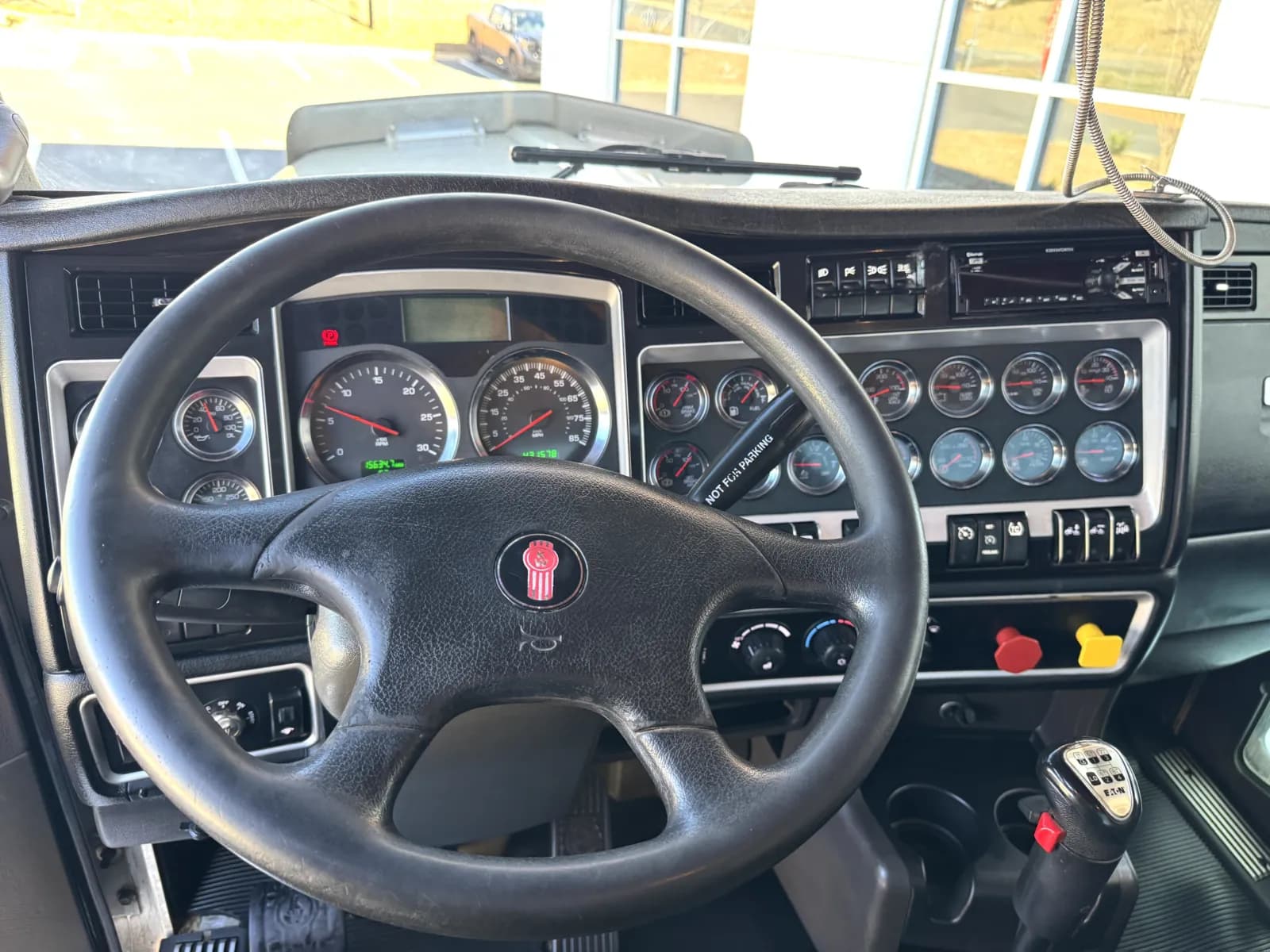 2021 Kenworth W900 — photo 15