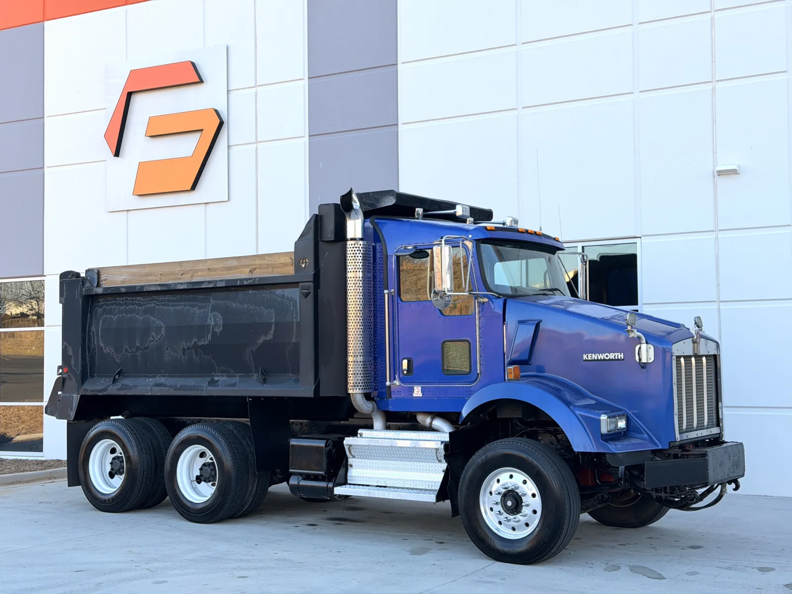 2011 Kenworth T800 — photo 2