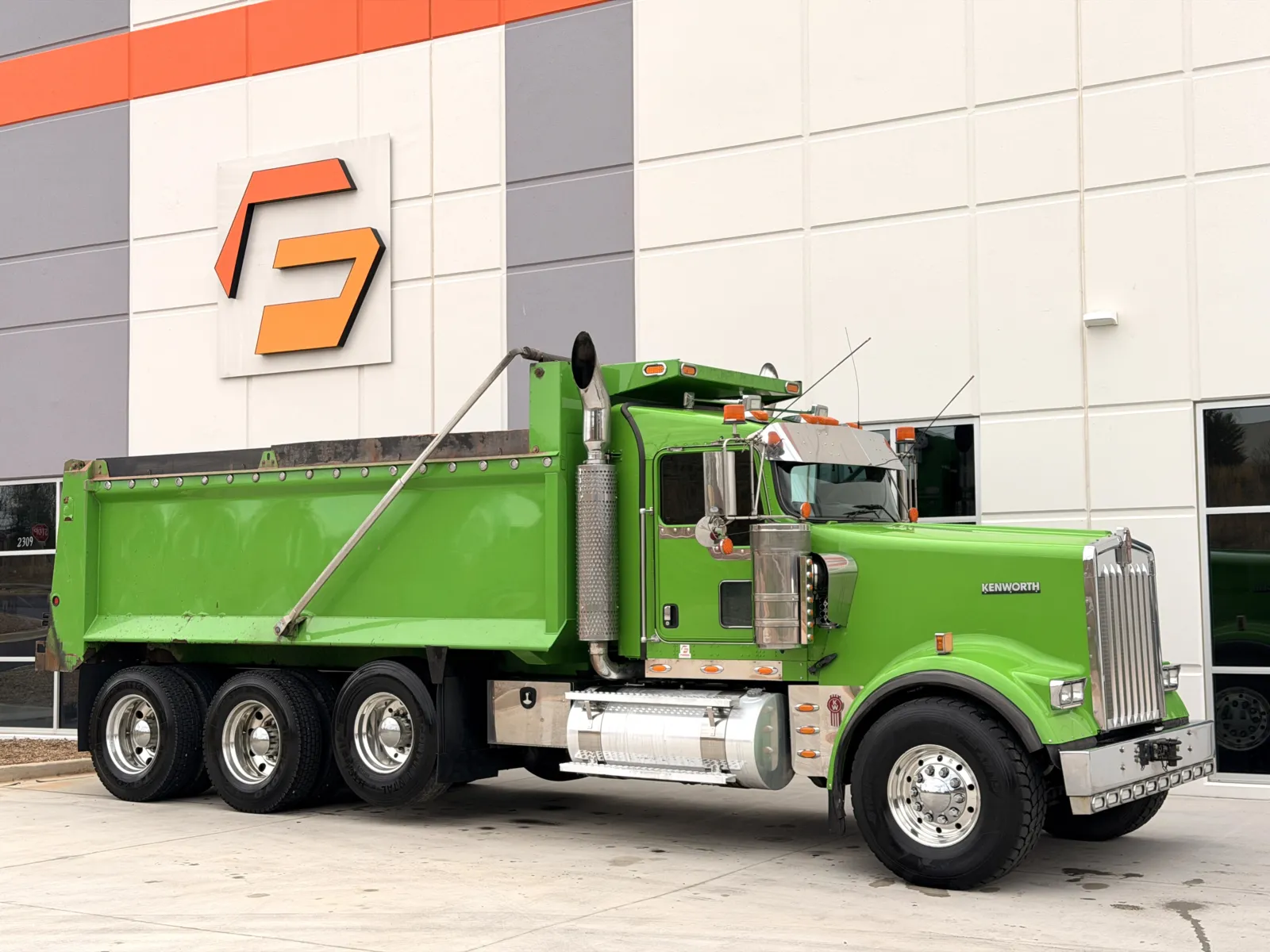 2019 Kenworth W900 — photo 2