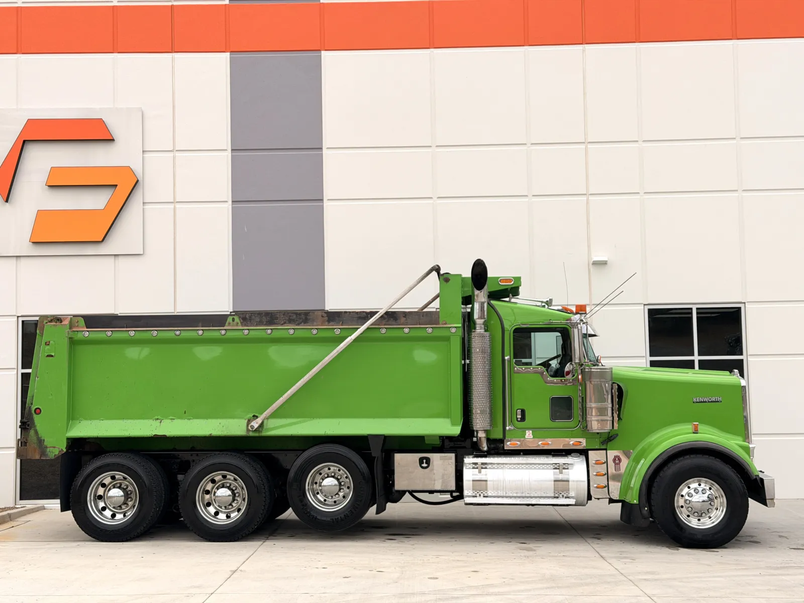 2019 Kenworth W900 — photo 4