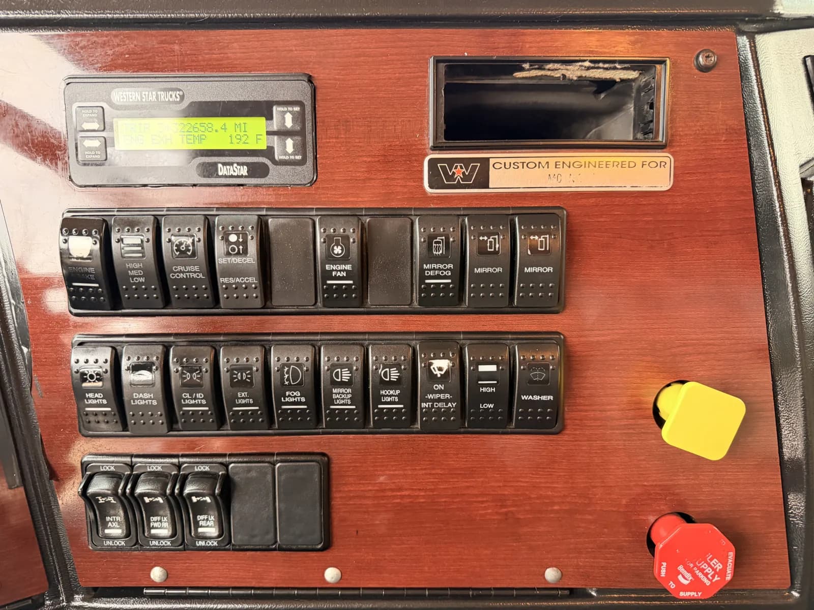 2017 Western Star 4900 — photo 18