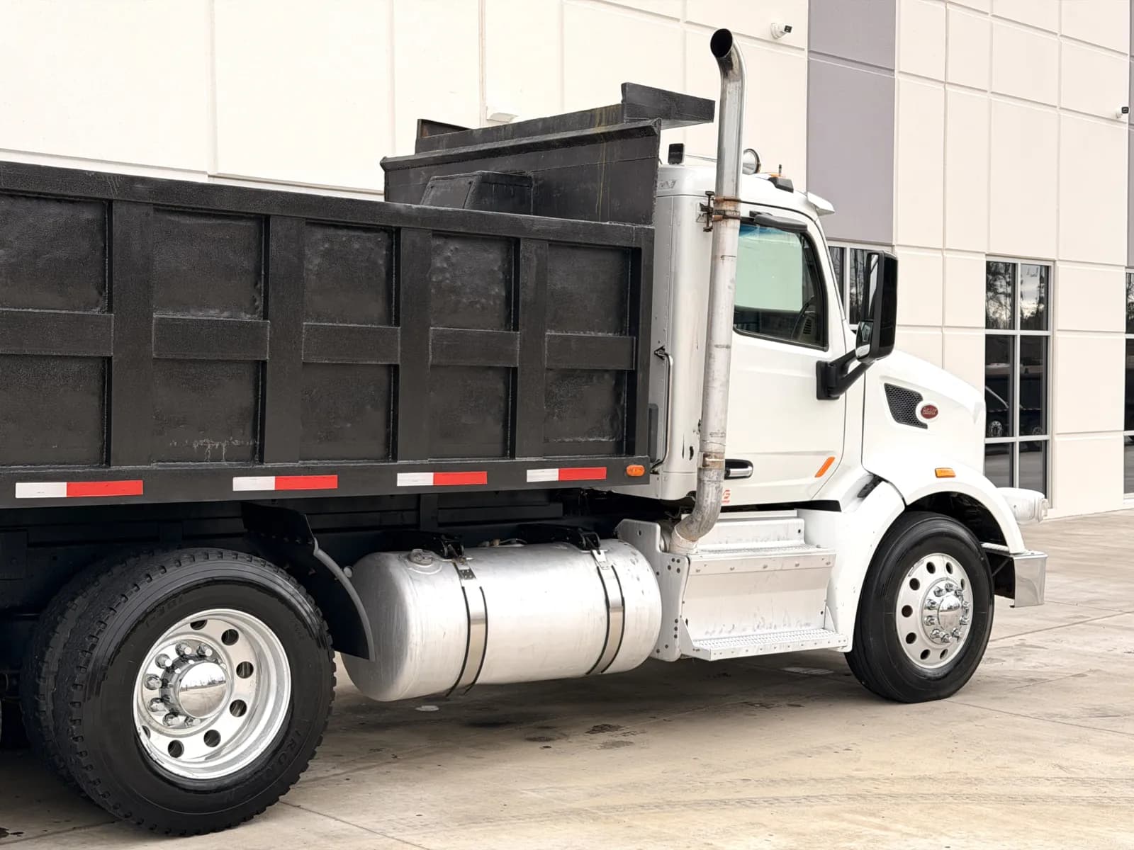 2016 Peterbilt 567 — photo 8