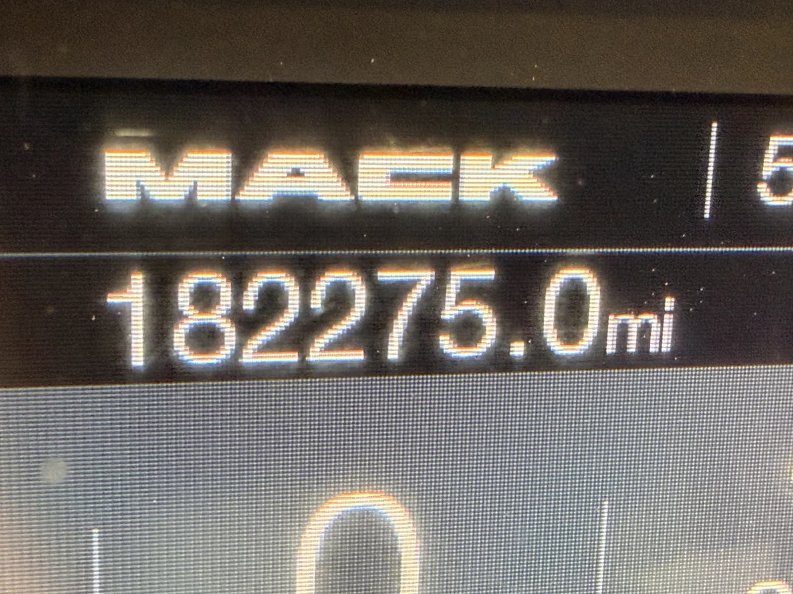 2021 Mack Granite — photo 18