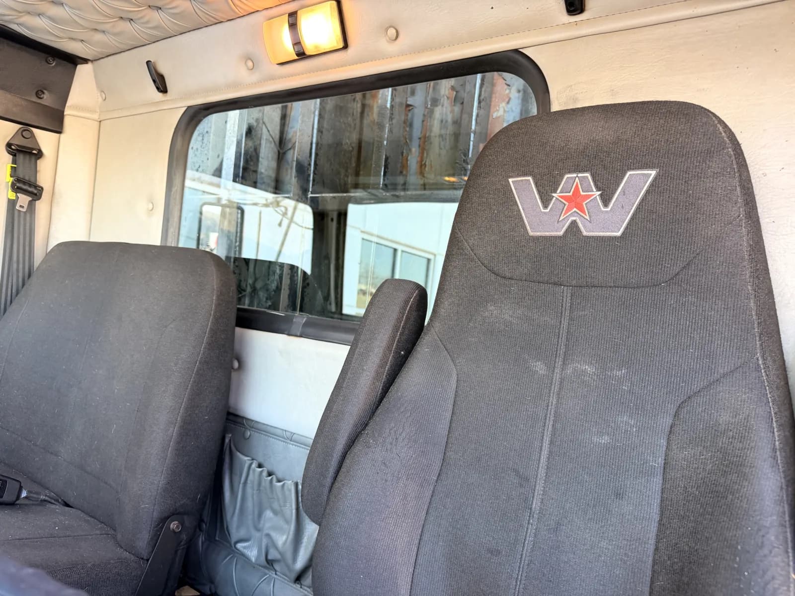 2018 Western Star 4900 — photo 20