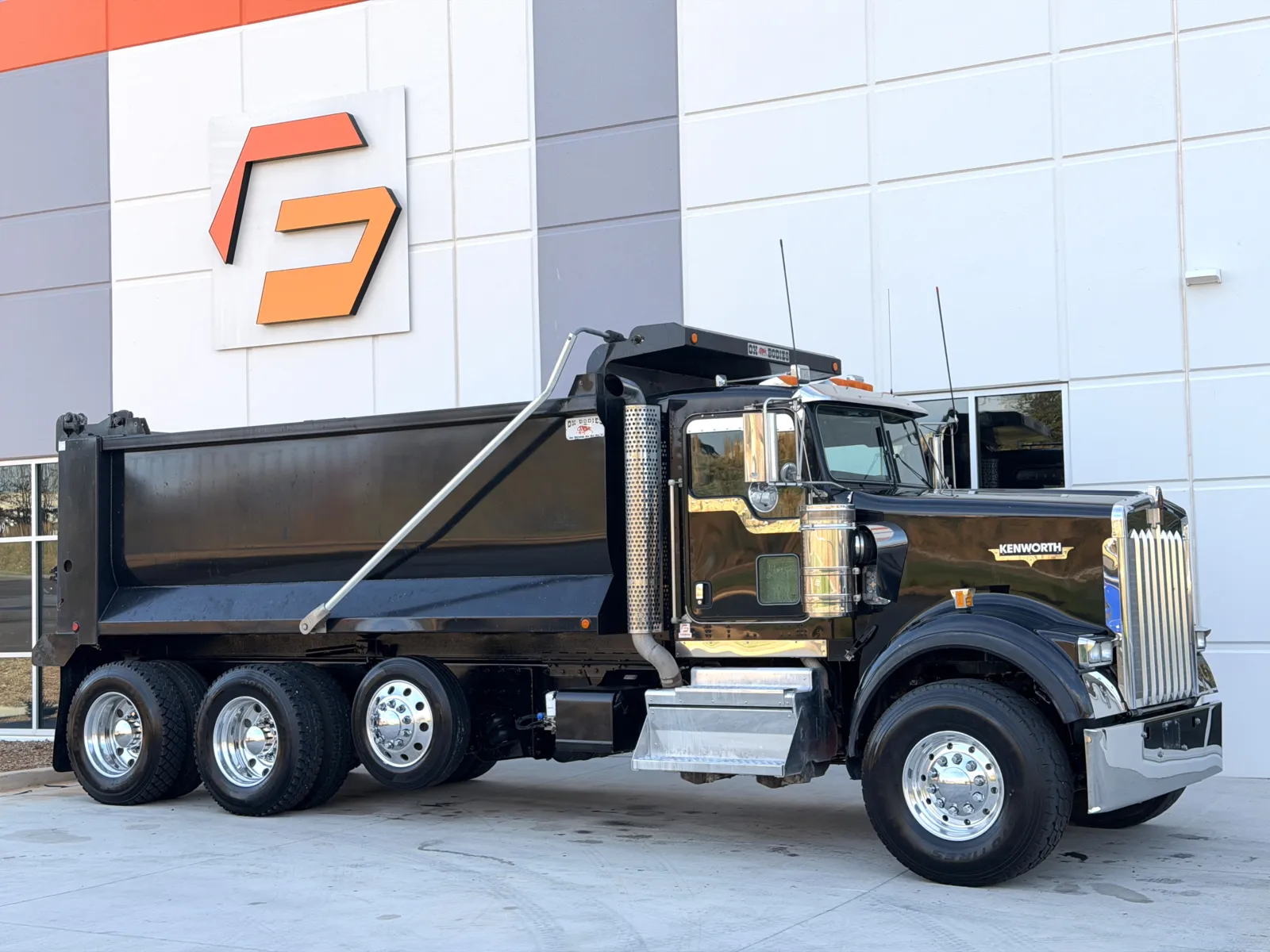 2021 Kenworth W900 — photo 2