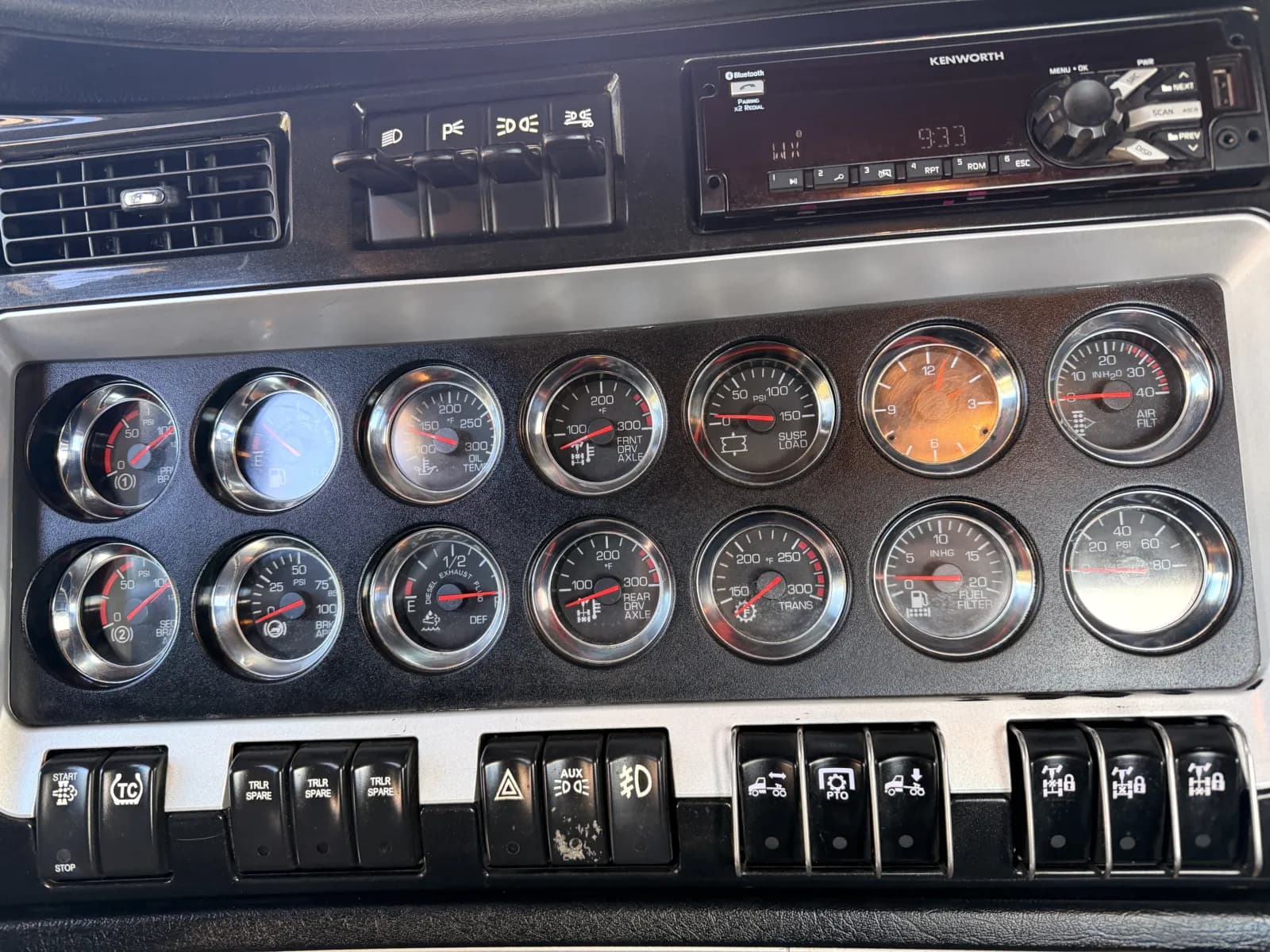 2018 Kenworth W900 — photo 18