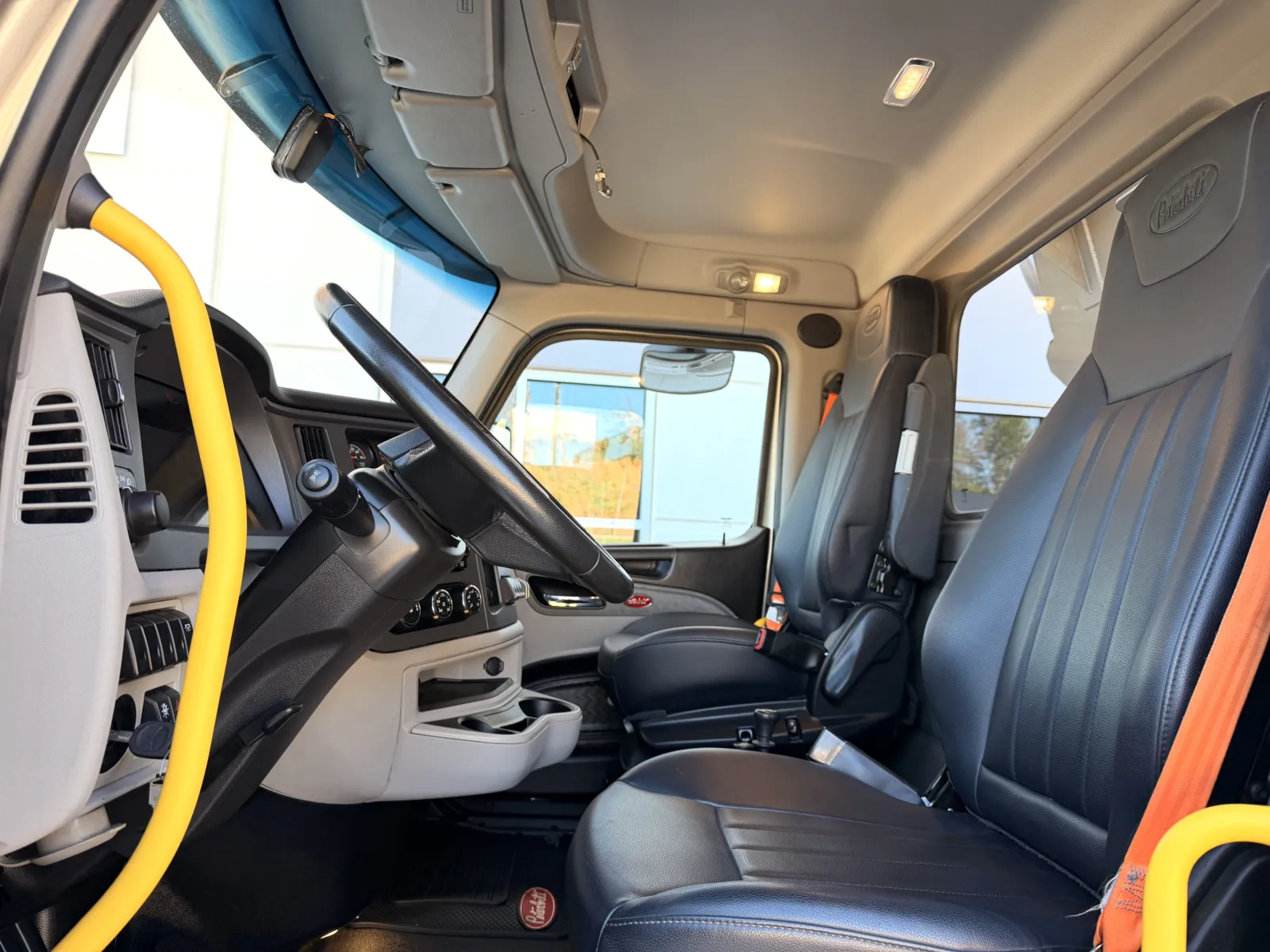2024 Peterbilt 567 — photo 15