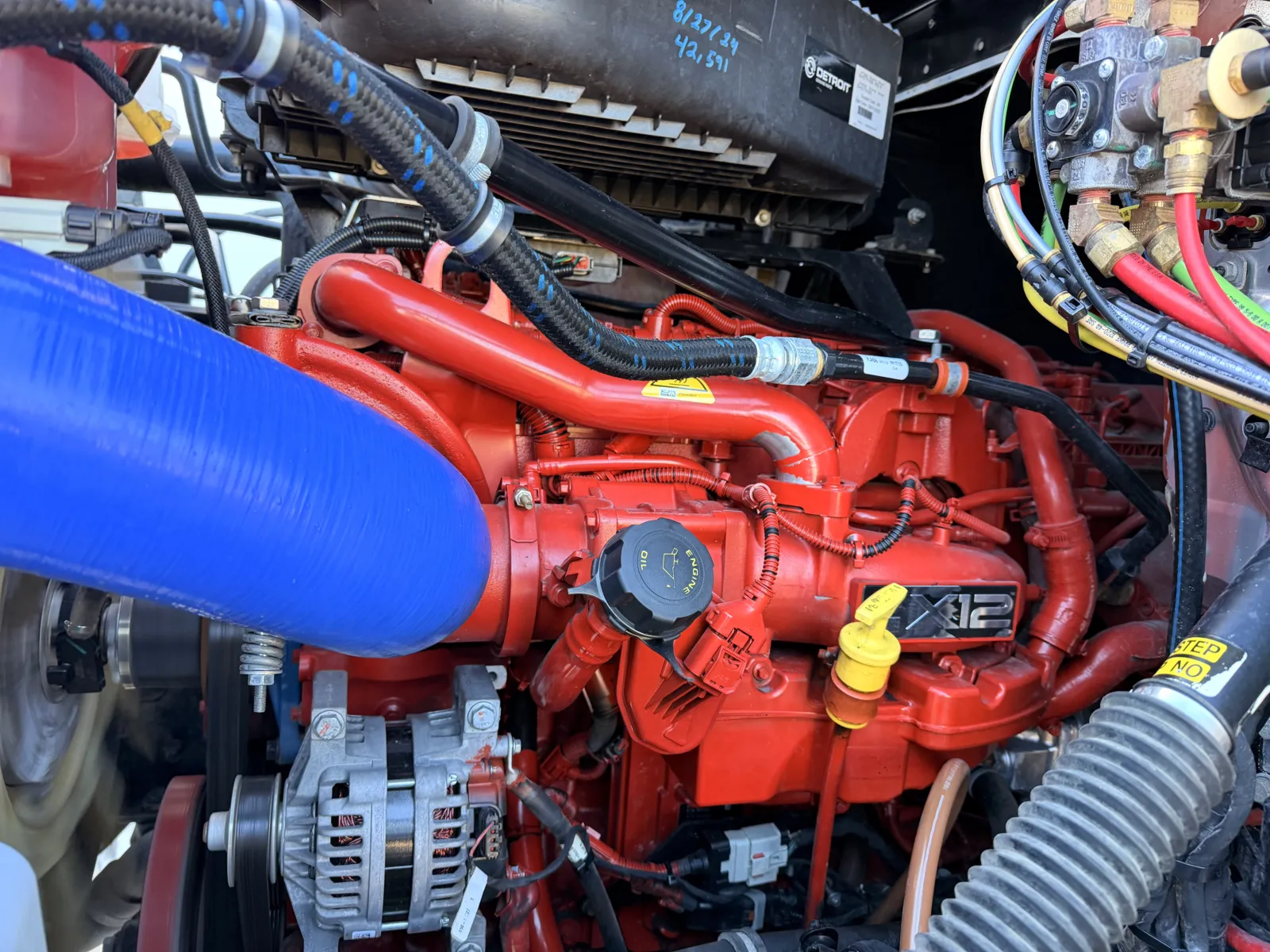 2024 Western Star 47X — photo 13