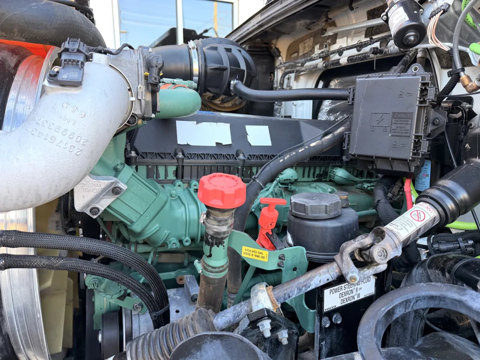 2022 Volvo VHD 300 — photo 13