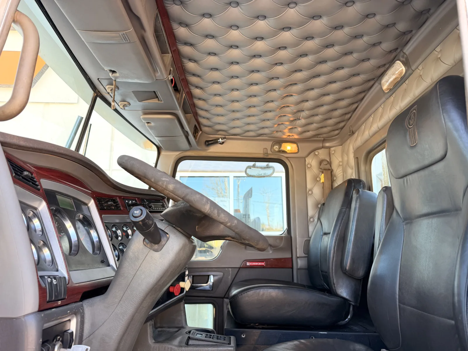 2009 Kenworth T800 — photo 14