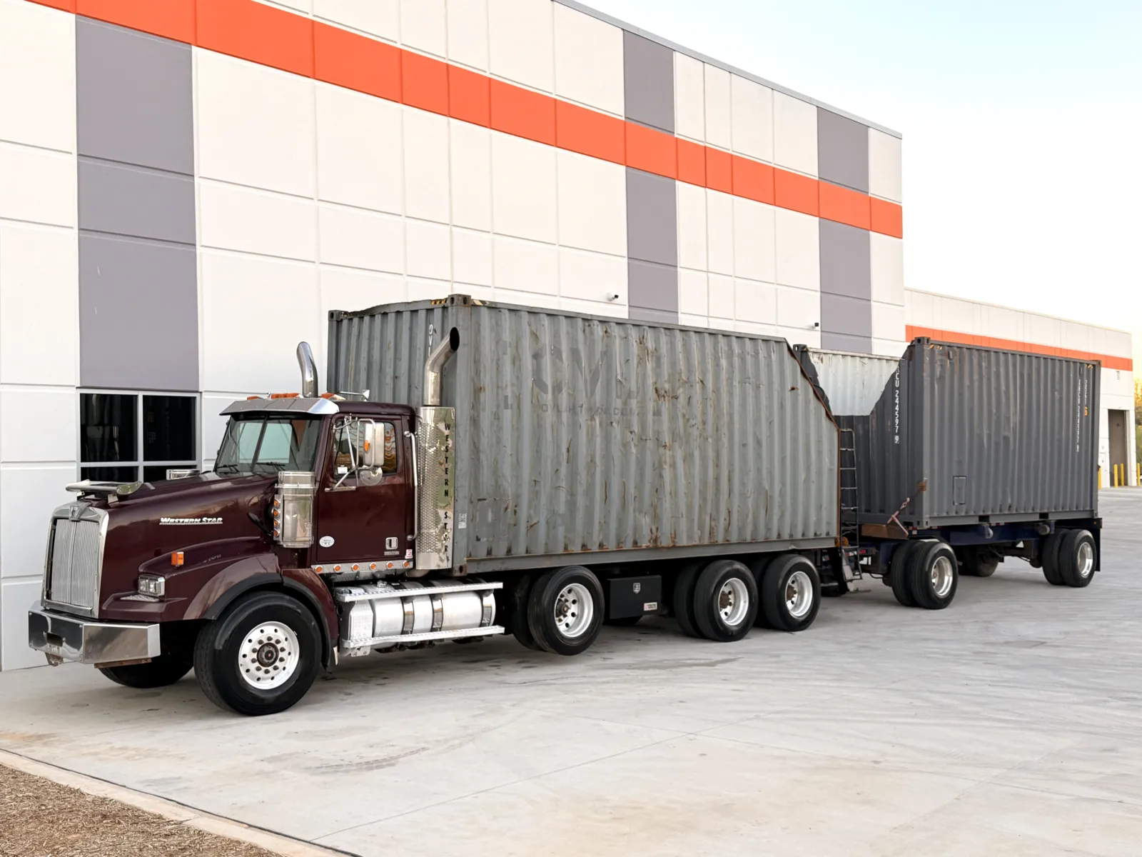 2017 Western Star 4900 — photo 2