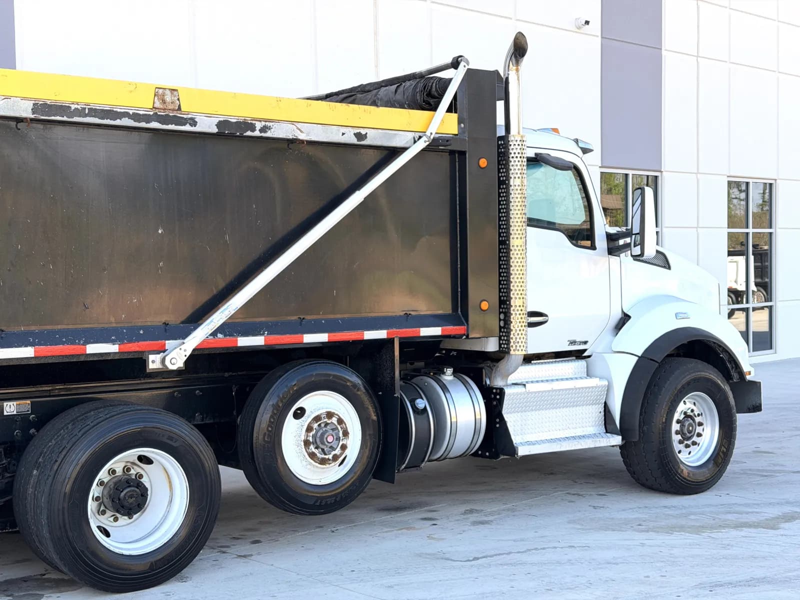 2016 Kenworth T880 — photo 8