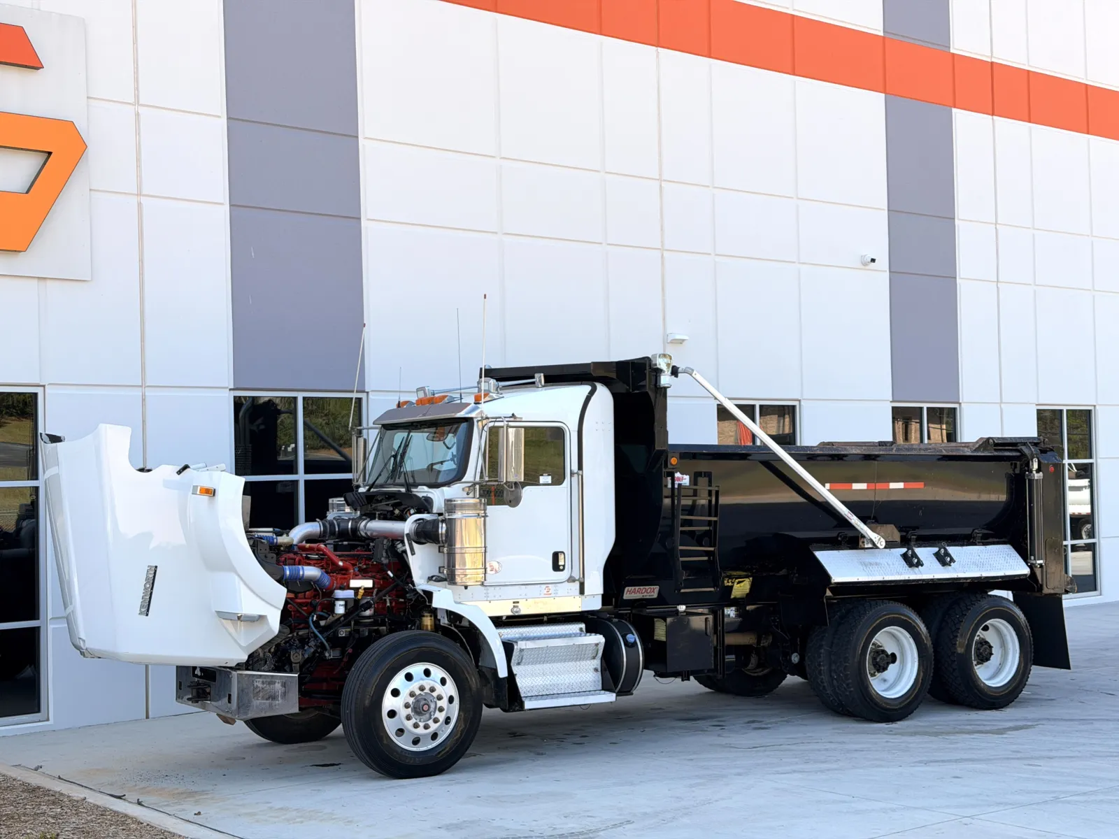 2019 Kenworth T800 — photo 11
