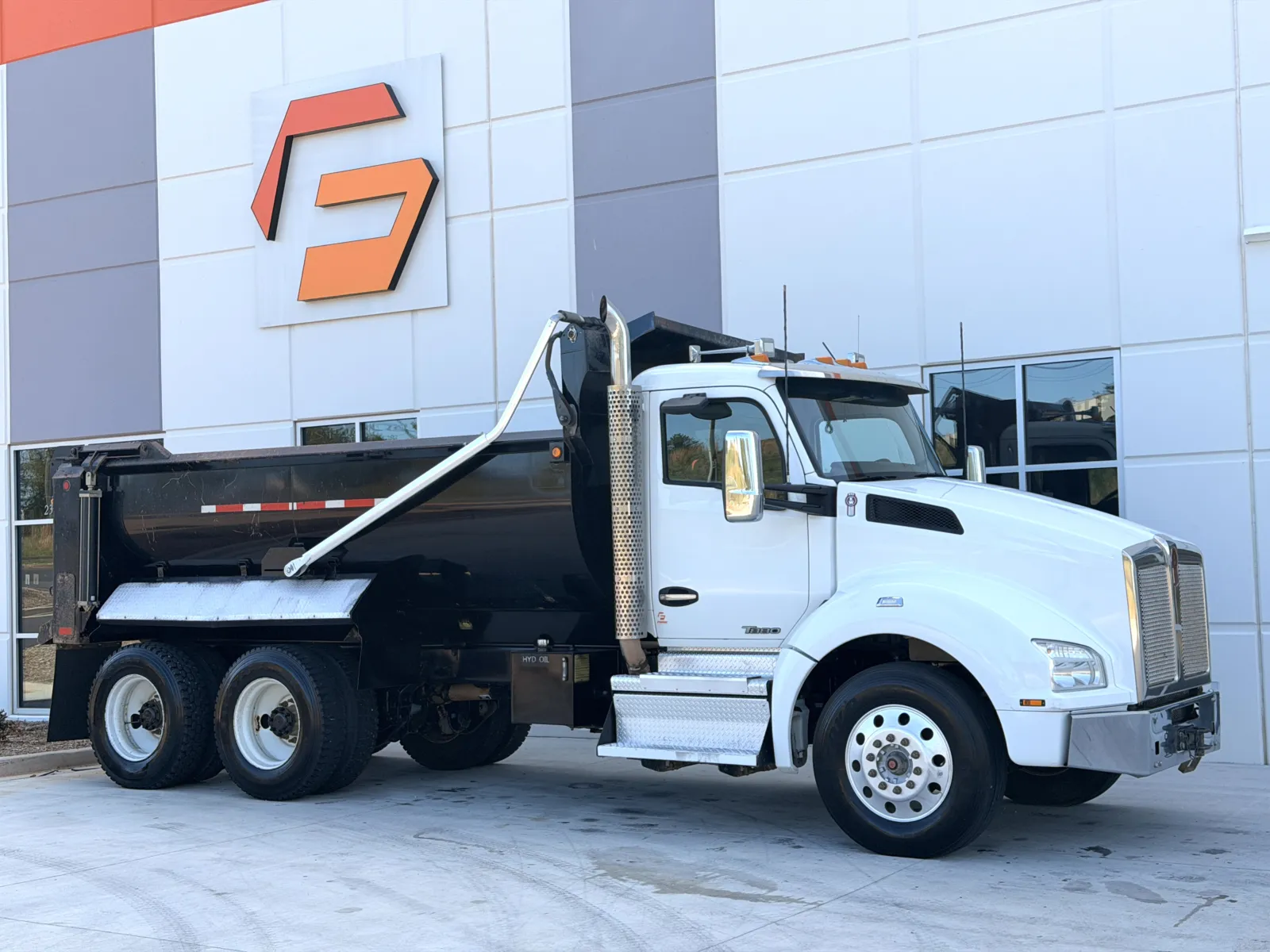 2020 Kenworth T880 — photo 2