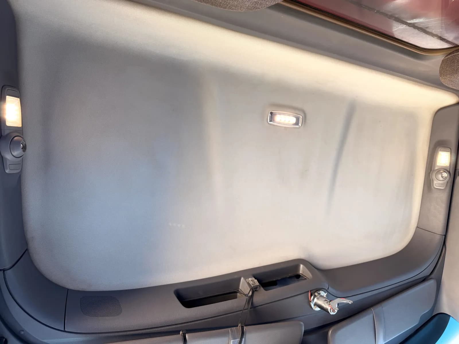 2016 Peterbilt 567 — photo 22