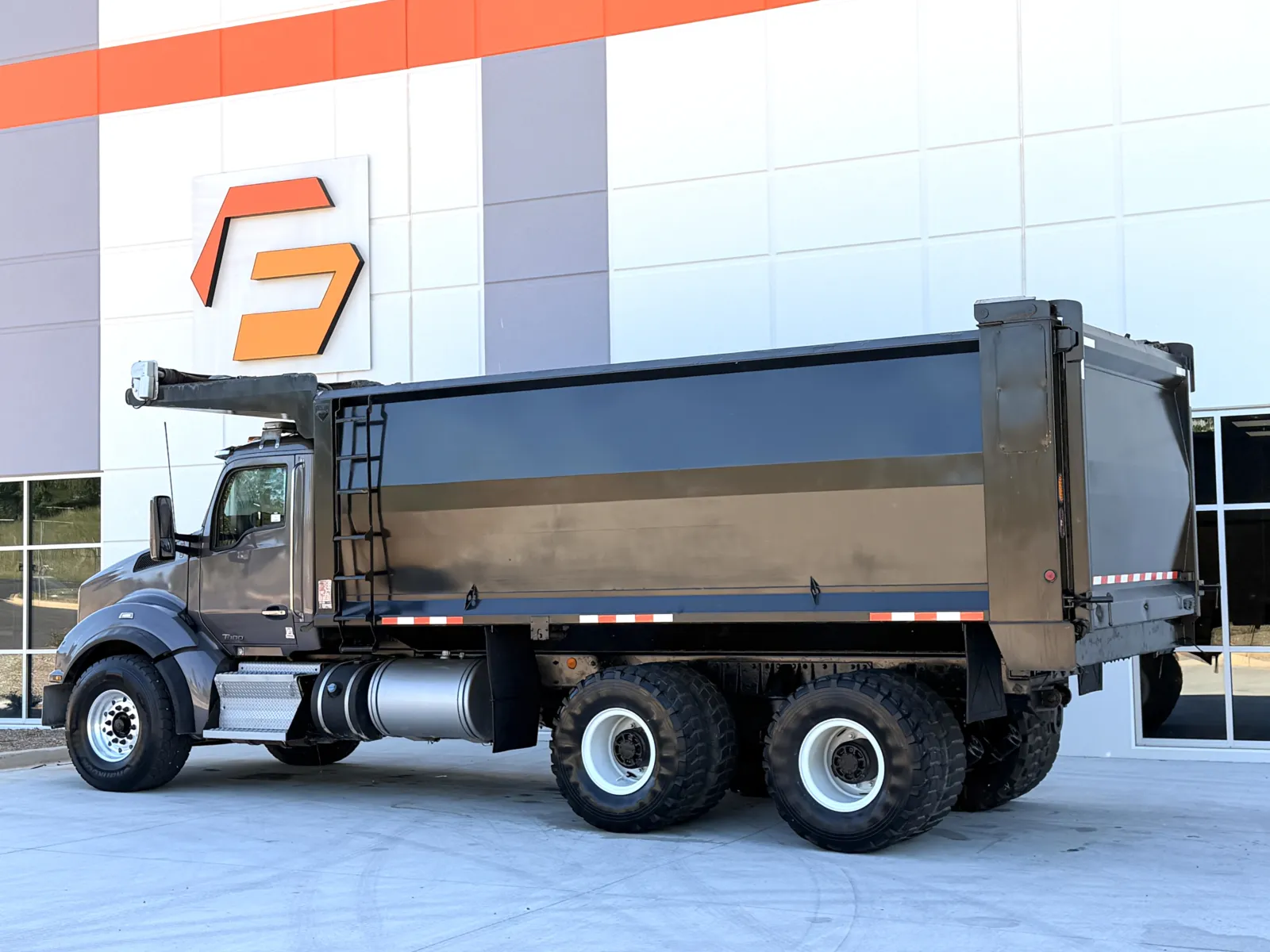 2020 Kenworth T880 — photo 7