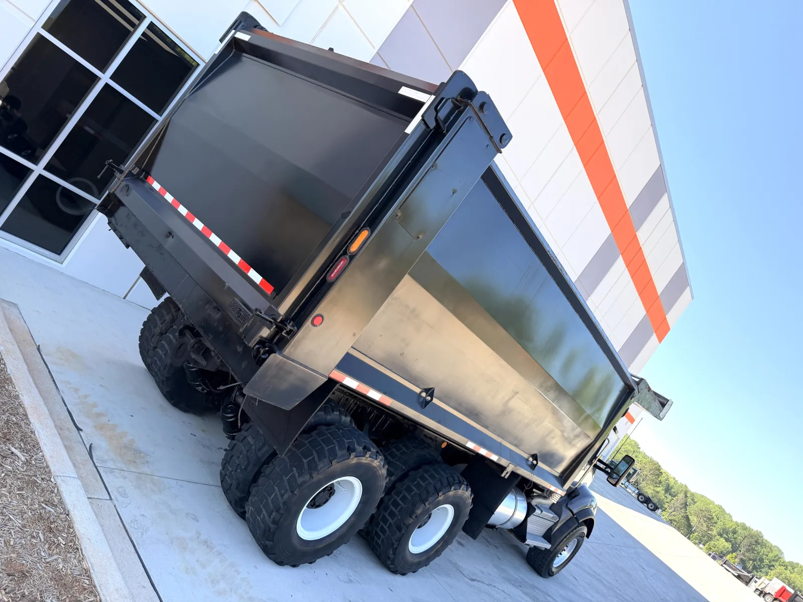 2020 Kenworth T880 — photo 12