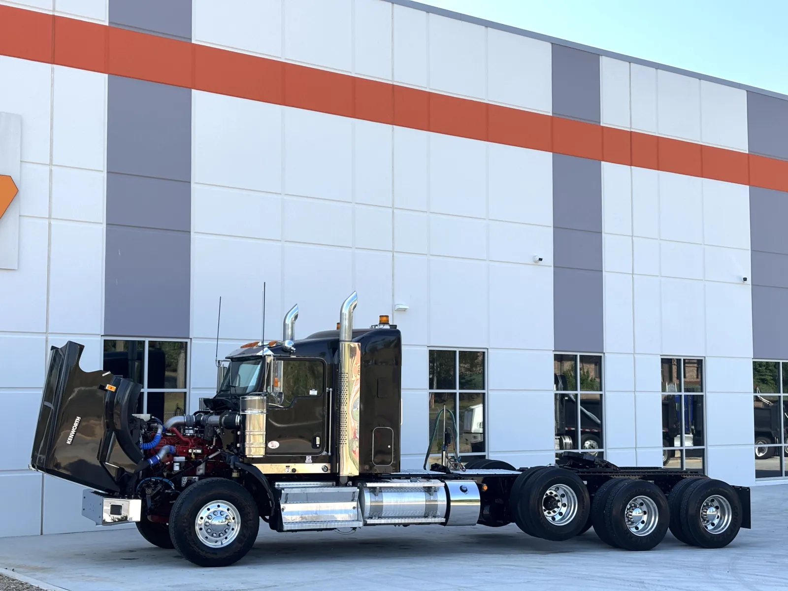 2024 Kenworth T800 — photo 10