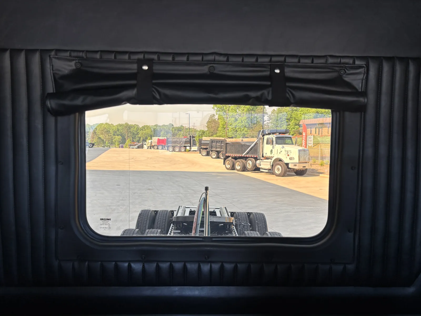 2024 Kenworth T800 — photo 22