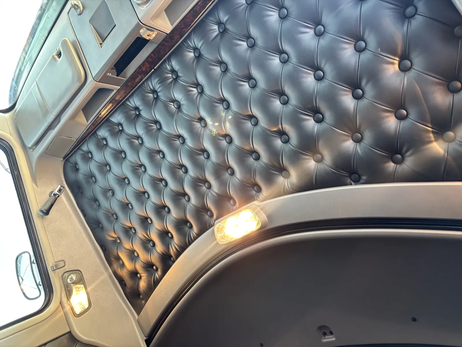 2024 Kenworth T800 — photo 24