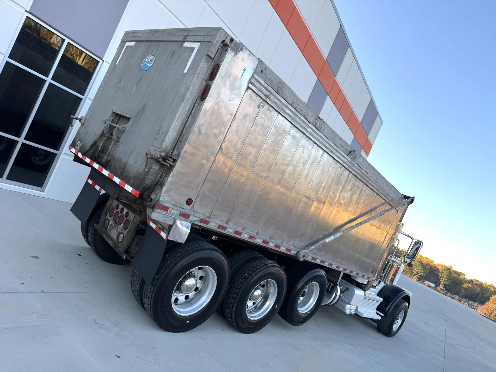 2020 Peterbilt 389 — photo 10