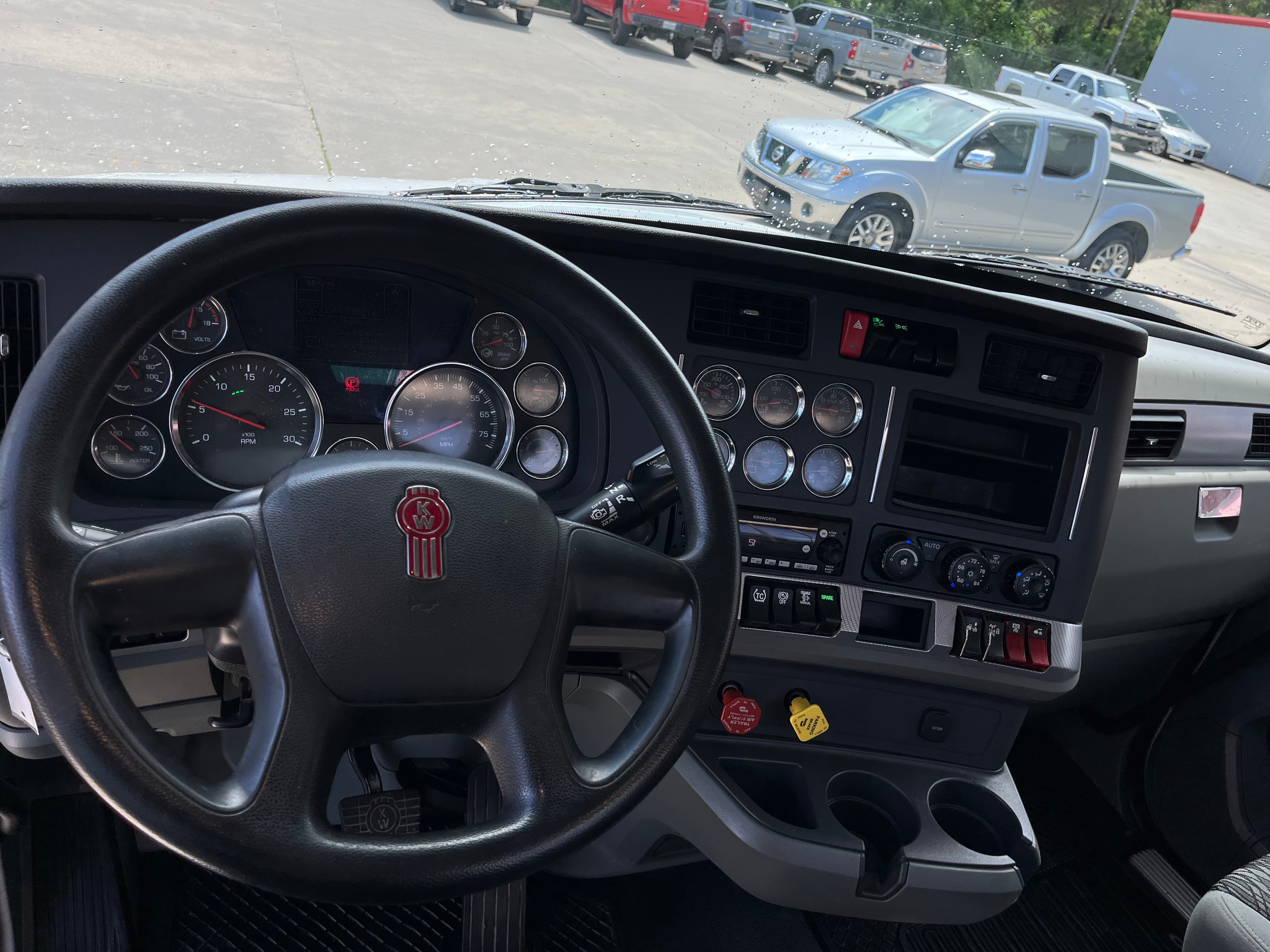 2021 Kenworth T880 — photo 12