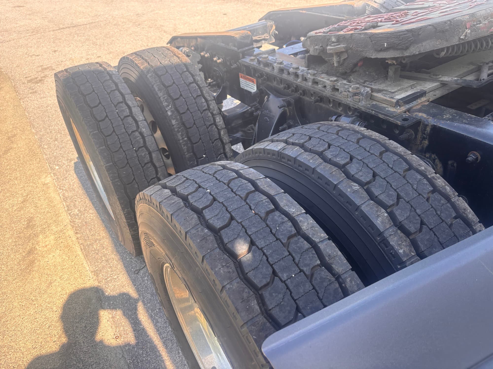 2021 Freightliner Cascadia — photo 13