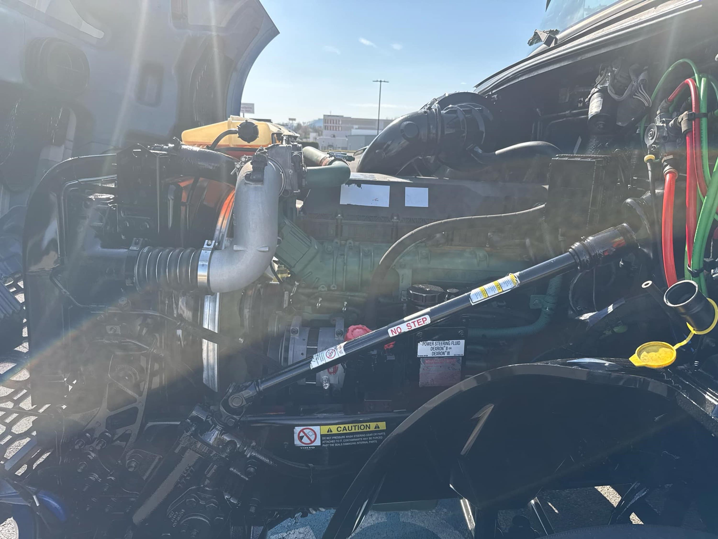 2021 Volvo VNL 760 — photo 23