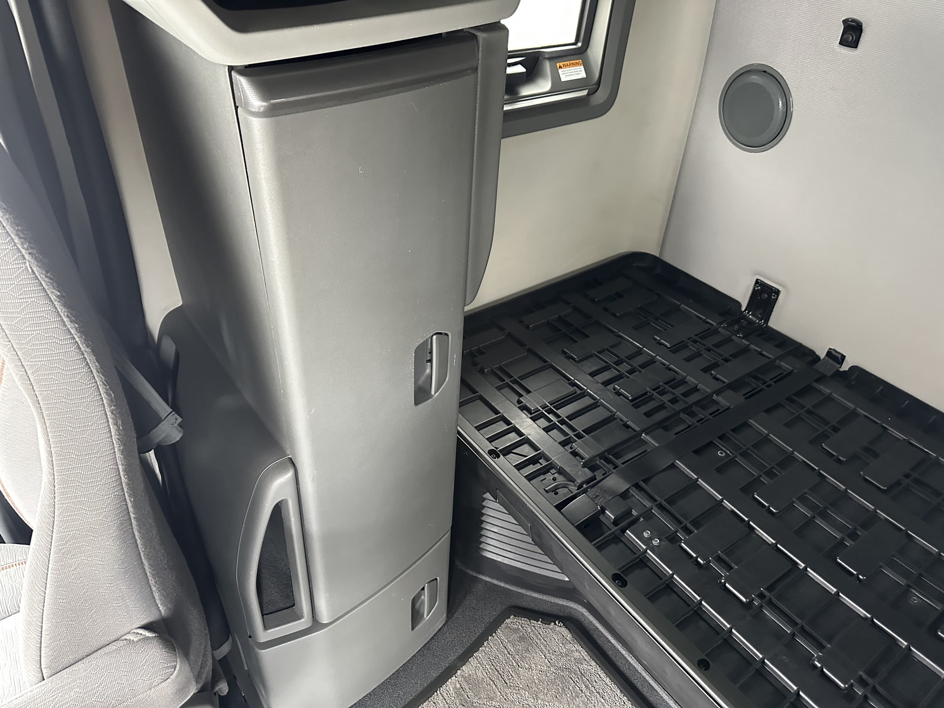 2021 Volvo VNL 760 — photo 16