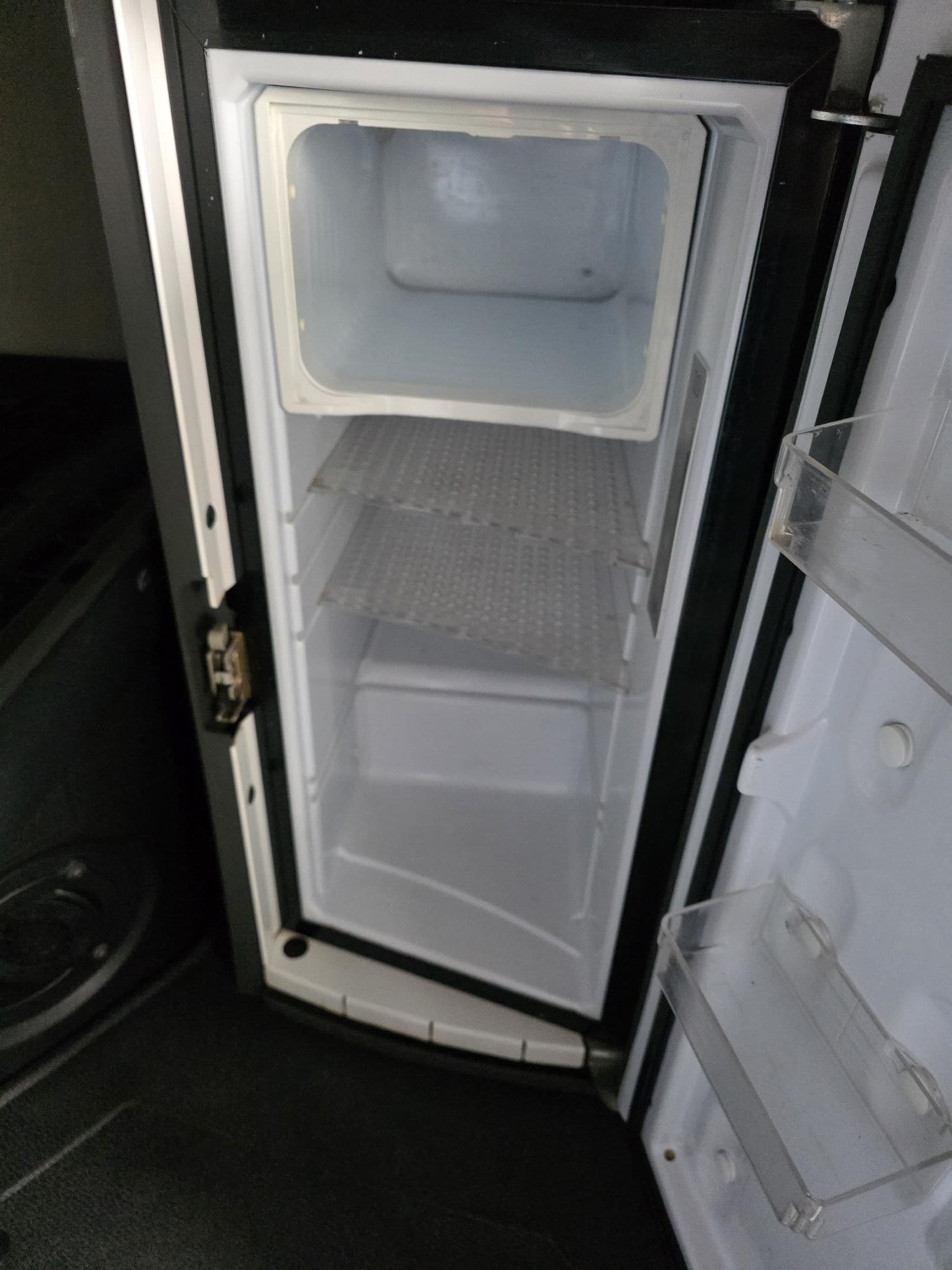 2021 Volvo VNL 760 — photo 9