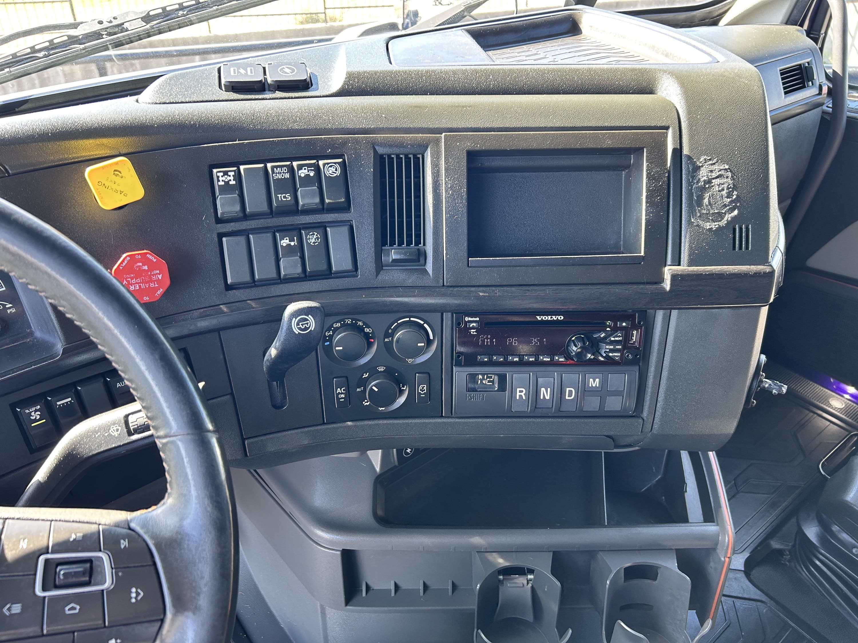 2019 Volvo VNL 860 — photo 29