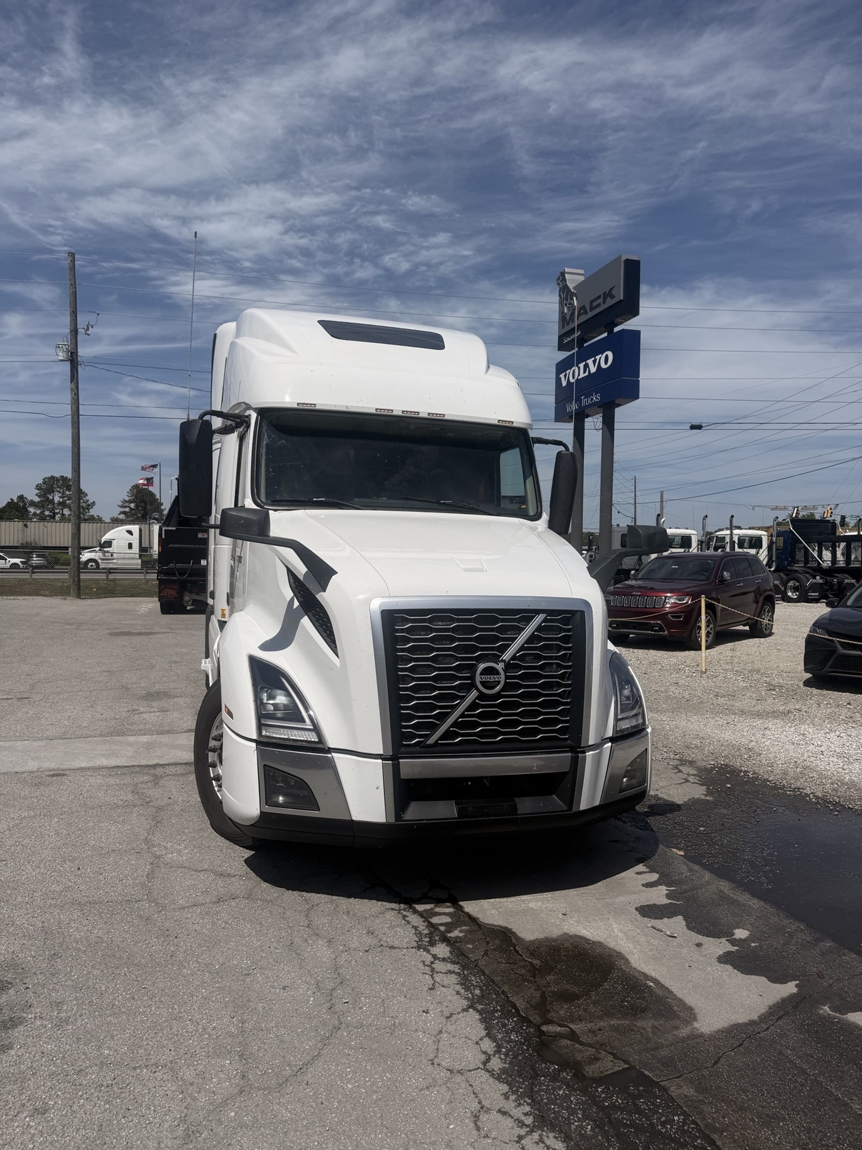 2024 Volvo VNL 860 — photo 2