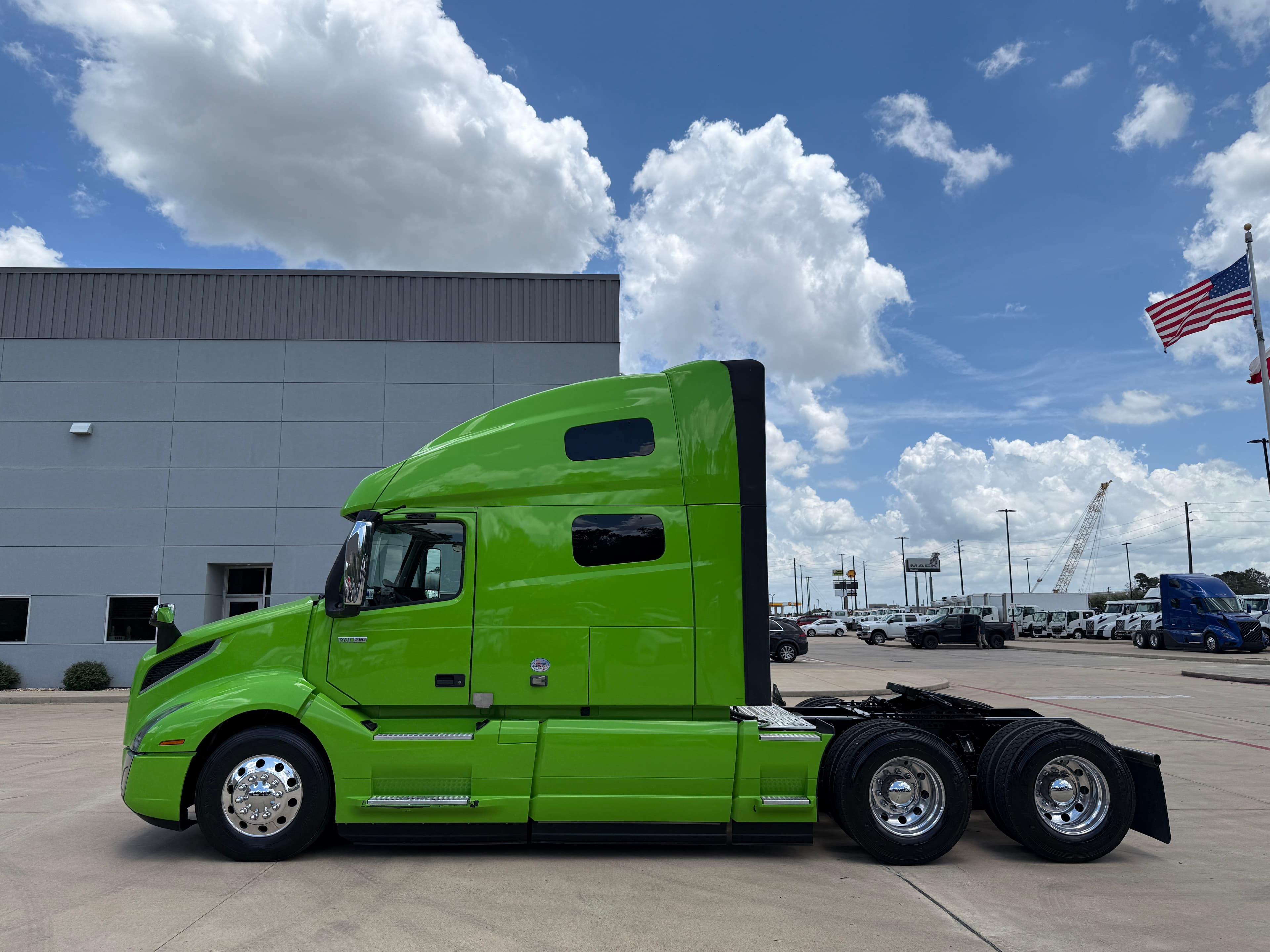 2024 Volvo VNL 760 — photo 8