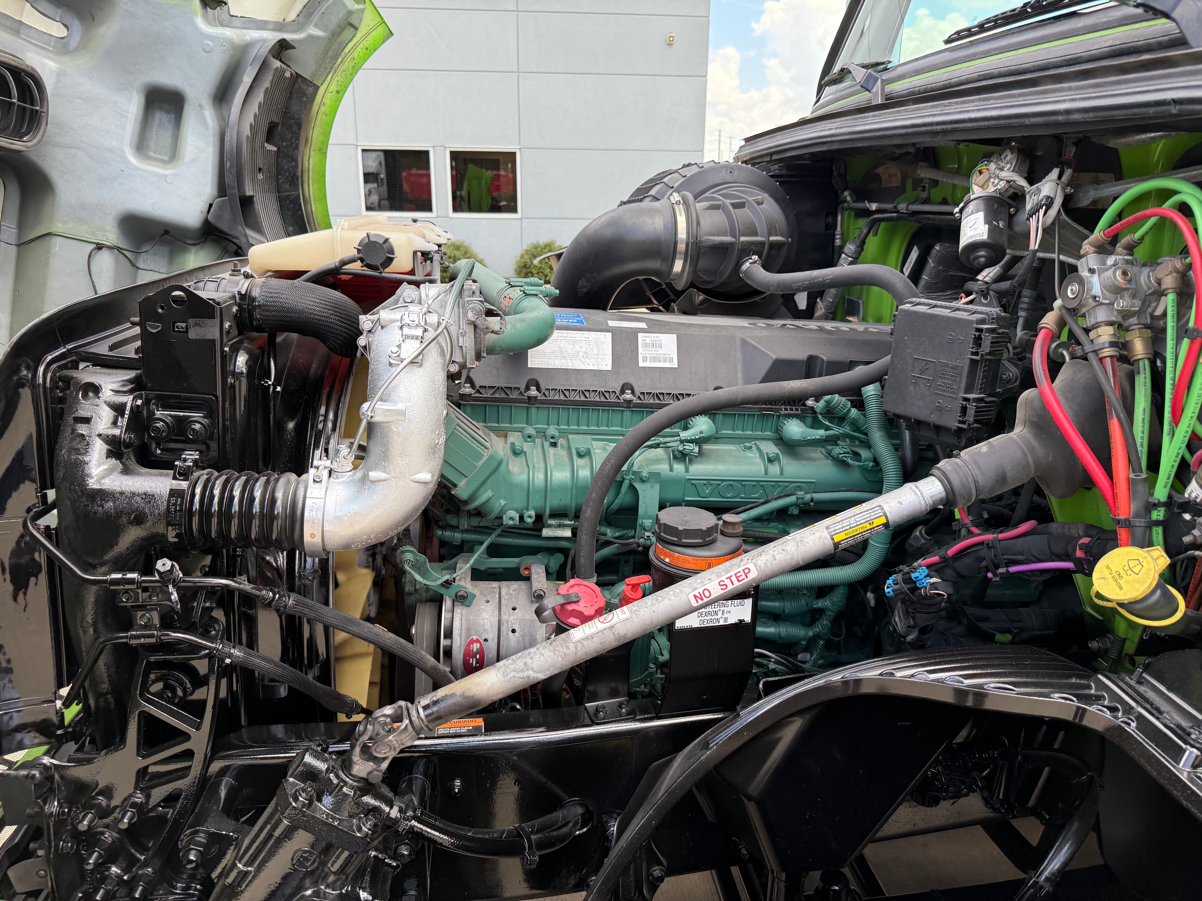 2024 Volvo VNL 760 — photo 23