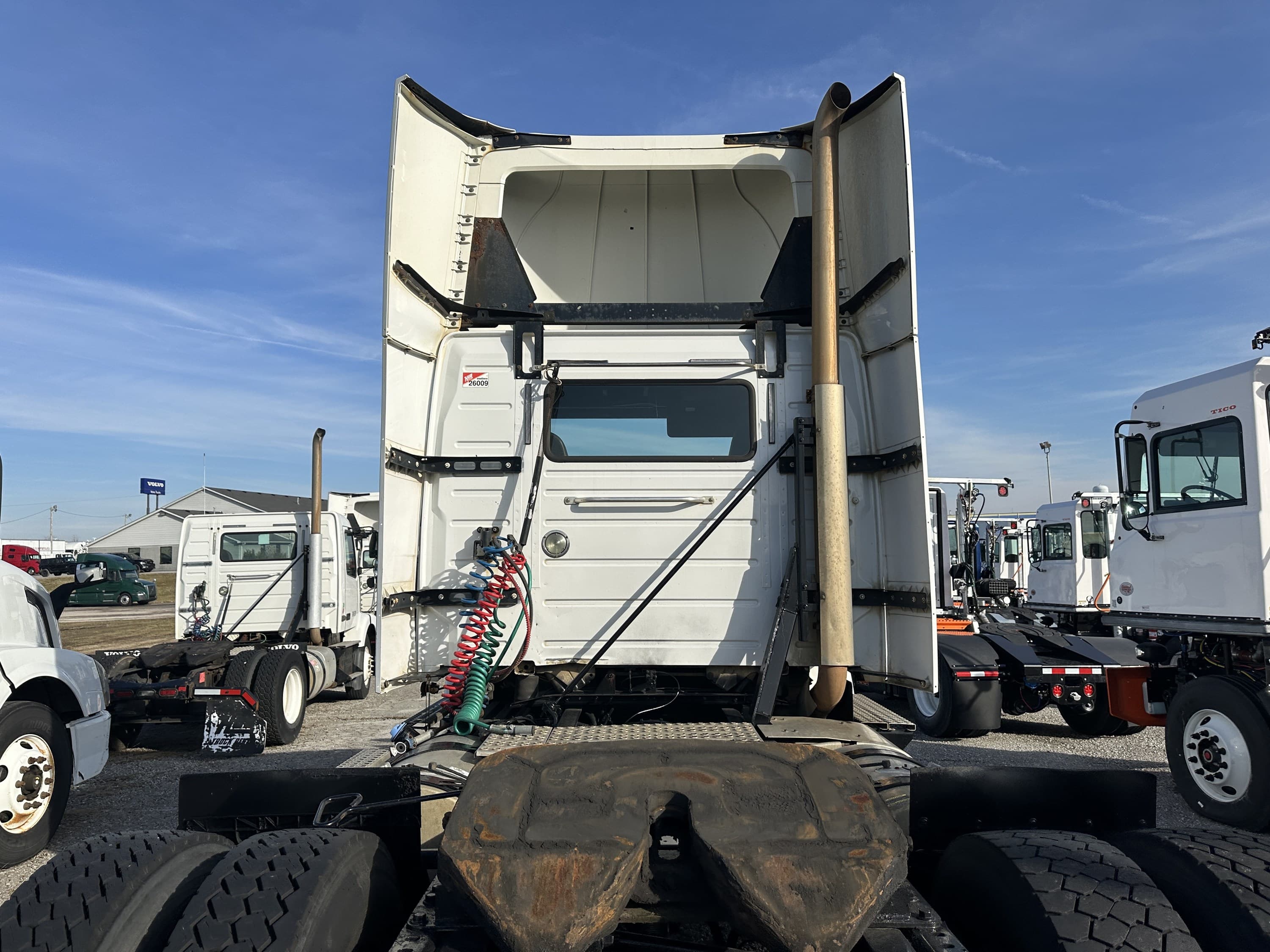 2016 Volvo — photo 5