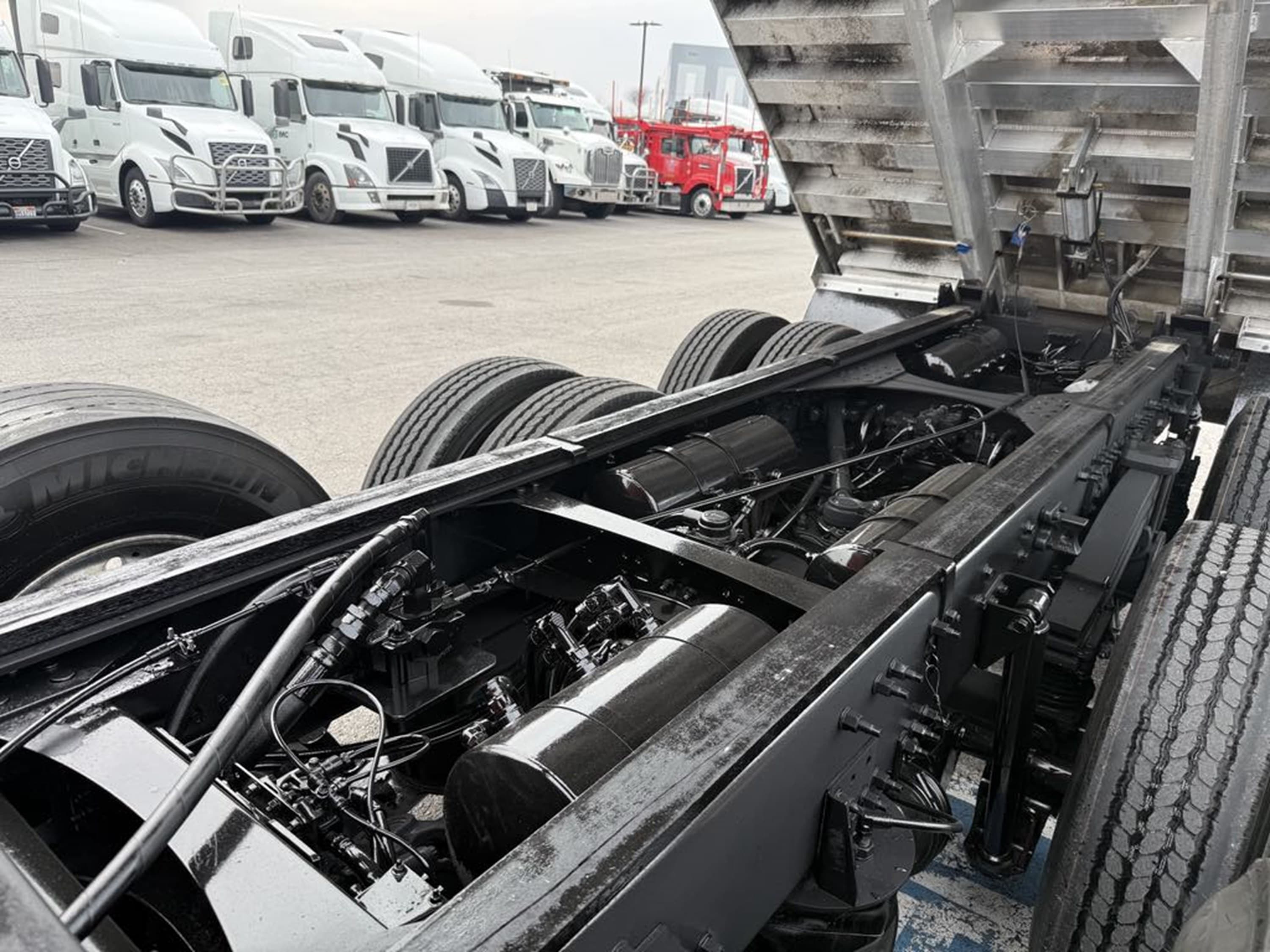 2023 Volvo — photo 15