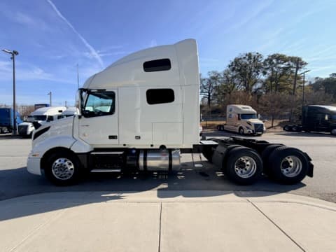 2023 Volvo VNL 760 — photo 6