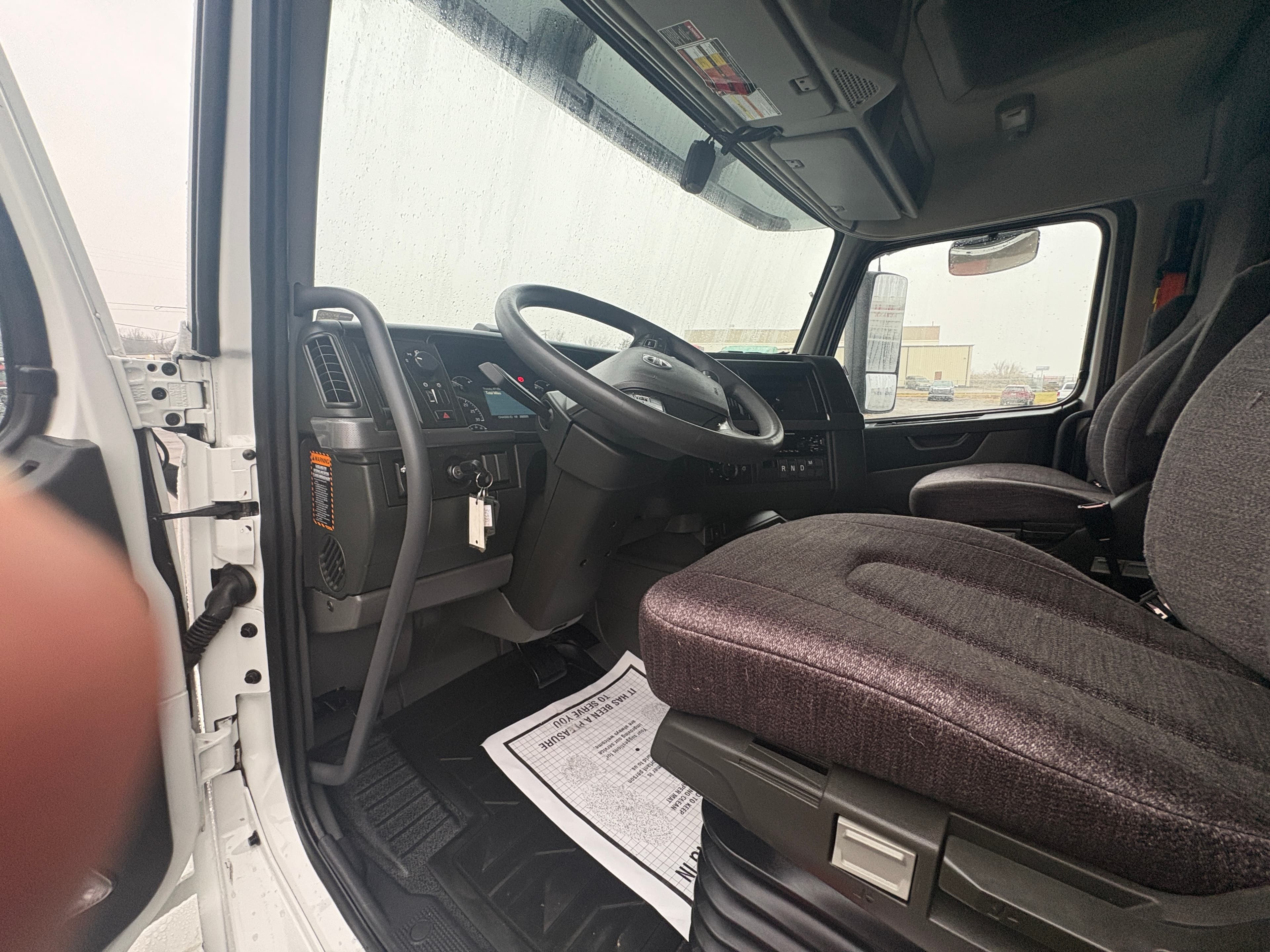 2020 Volvo VNL 760 — photo 7